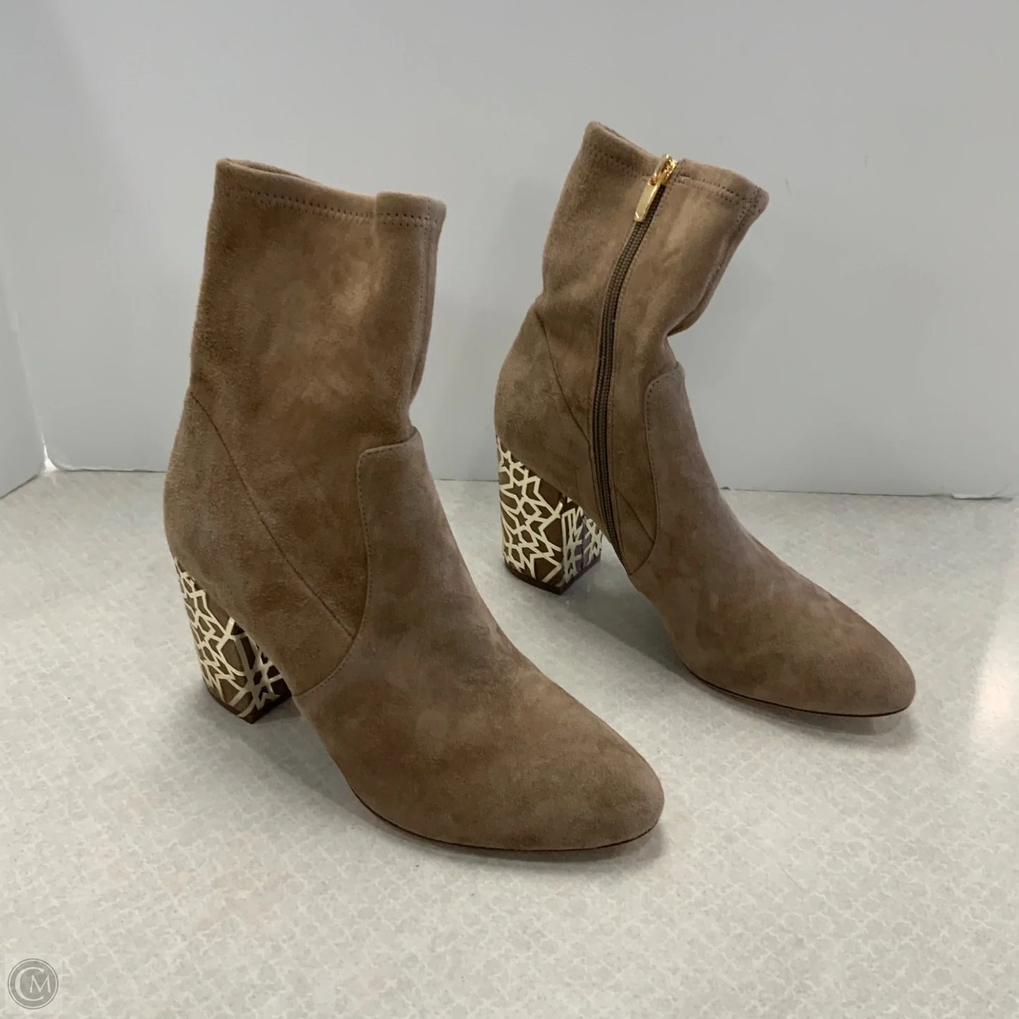 Boots Ankle Heels By Via Spiga In Brown, Size: 7.5