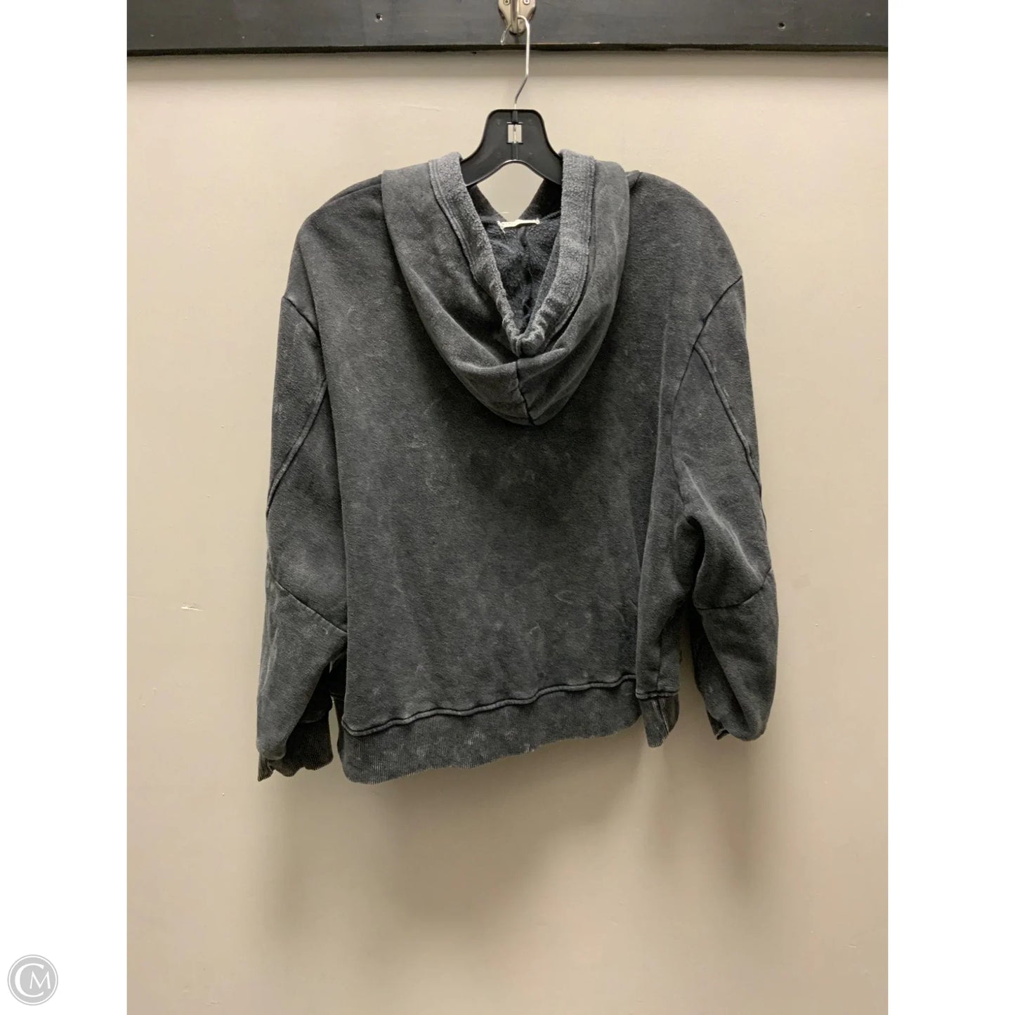 Sweatshirt Hoodie By Free People In Black, Size: S