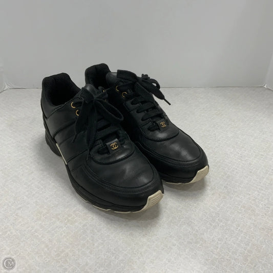 Shoes Luxury Designer By Chanel In Black, Size: 10