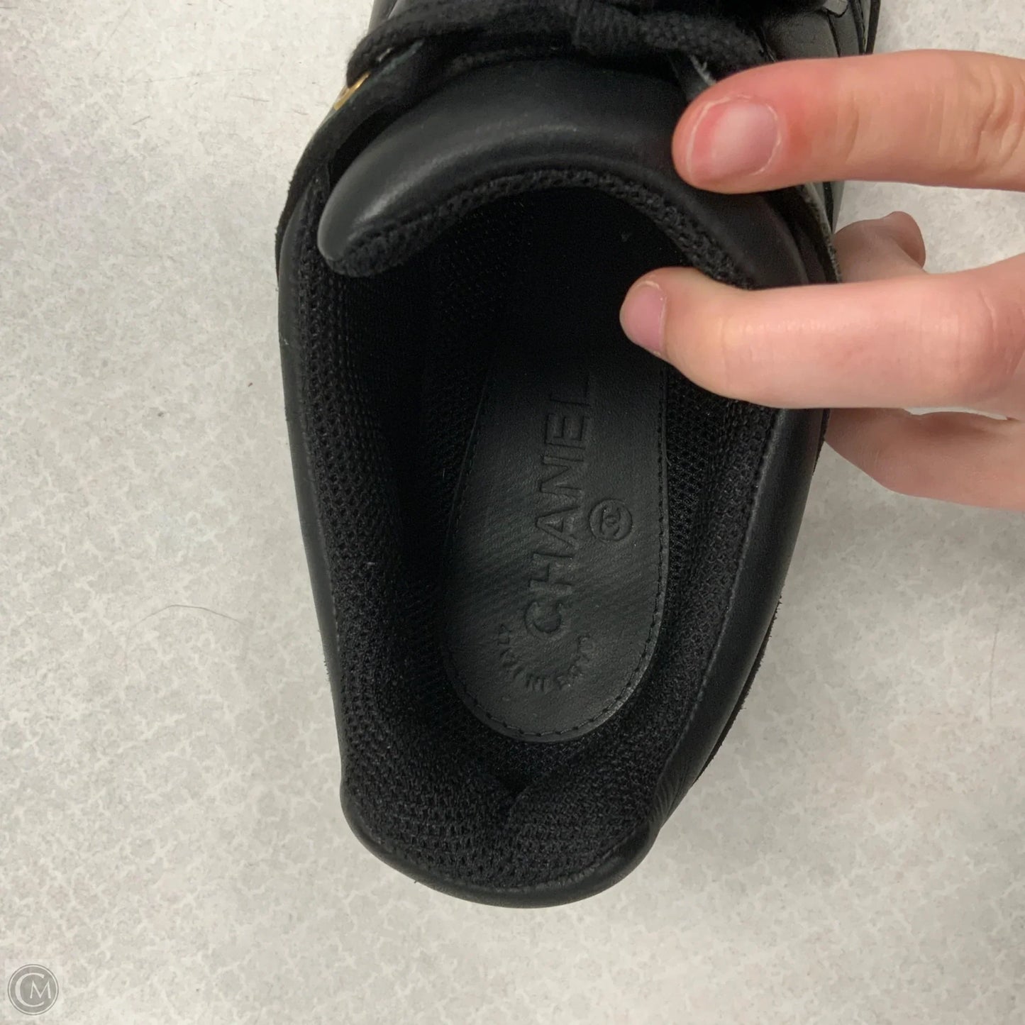 Shoes Luxury Designer By Chanel In Black, Size: 10