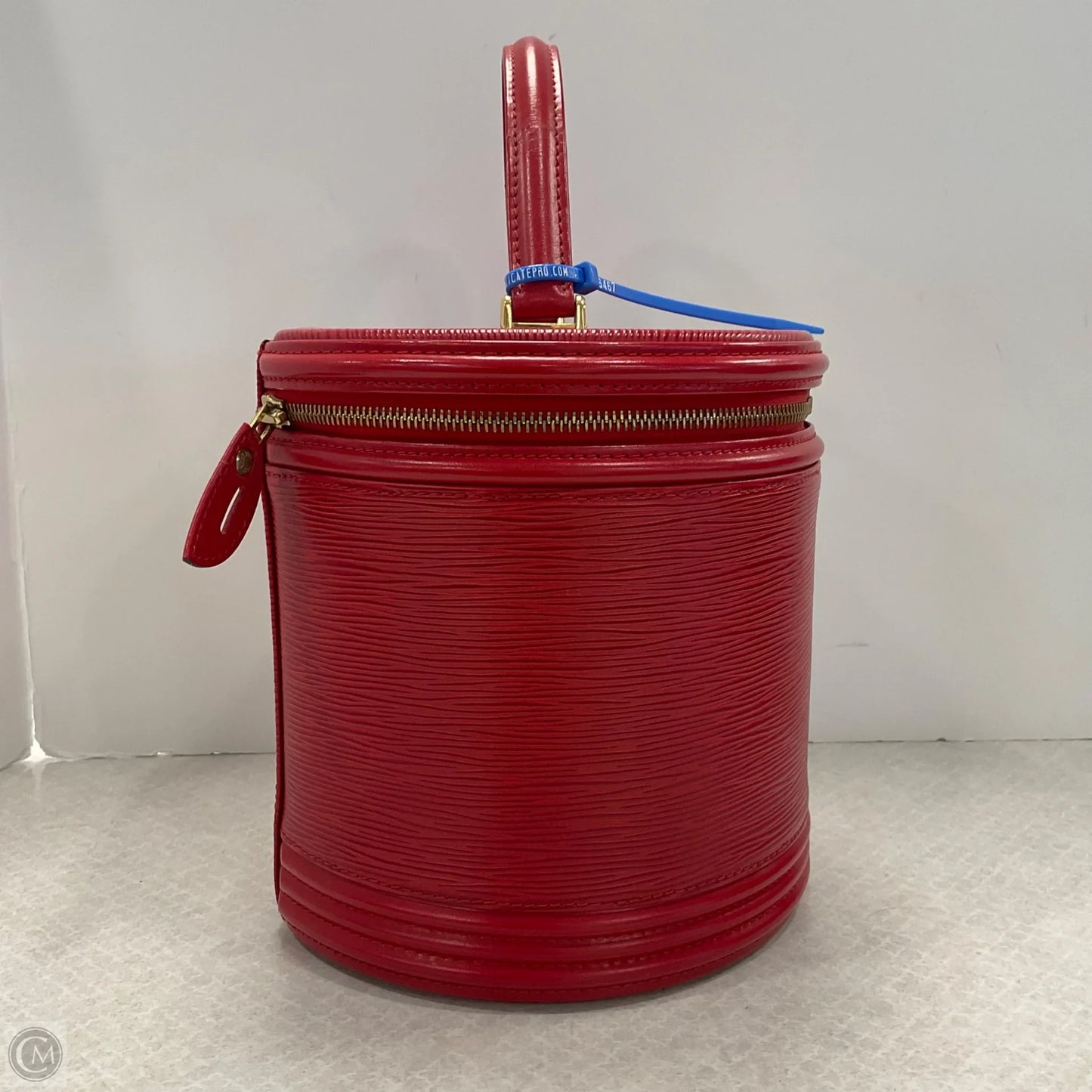 Handbag Luxury Designer By Louis Vuitton, Size: Medium