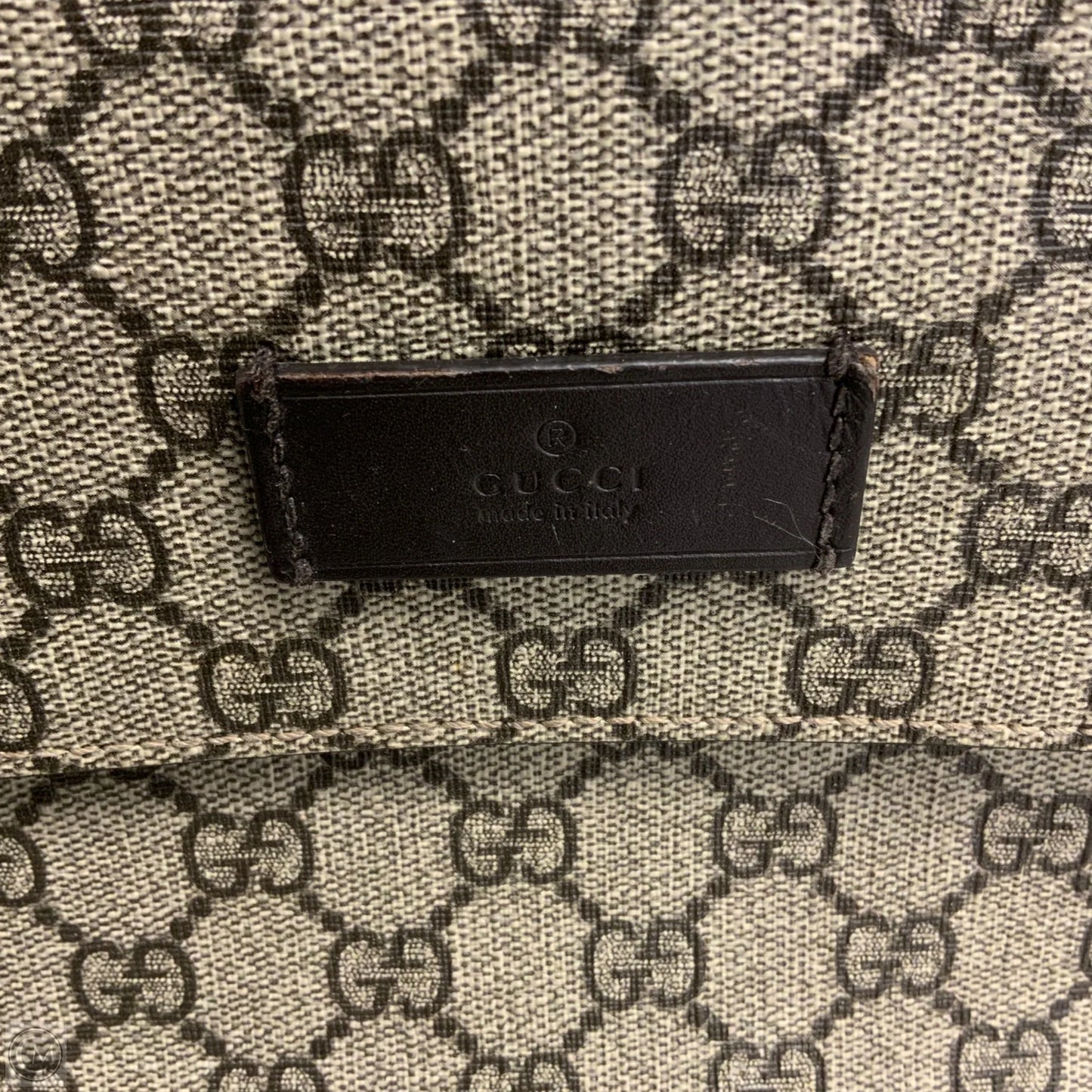 Diaper Bag Luxury Designer By Gucci, Size: Large