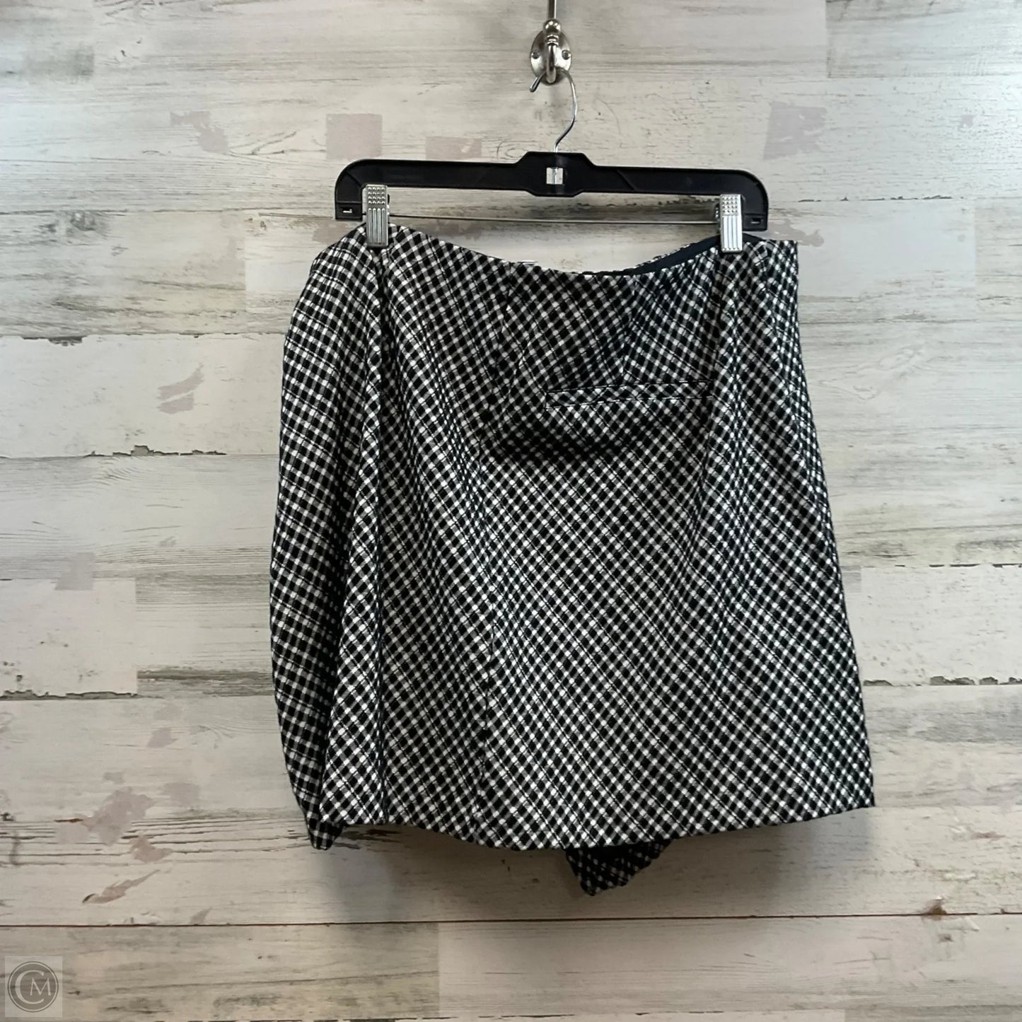 Skirt Mini & Short By Spanx In Black & White, Size: 1x