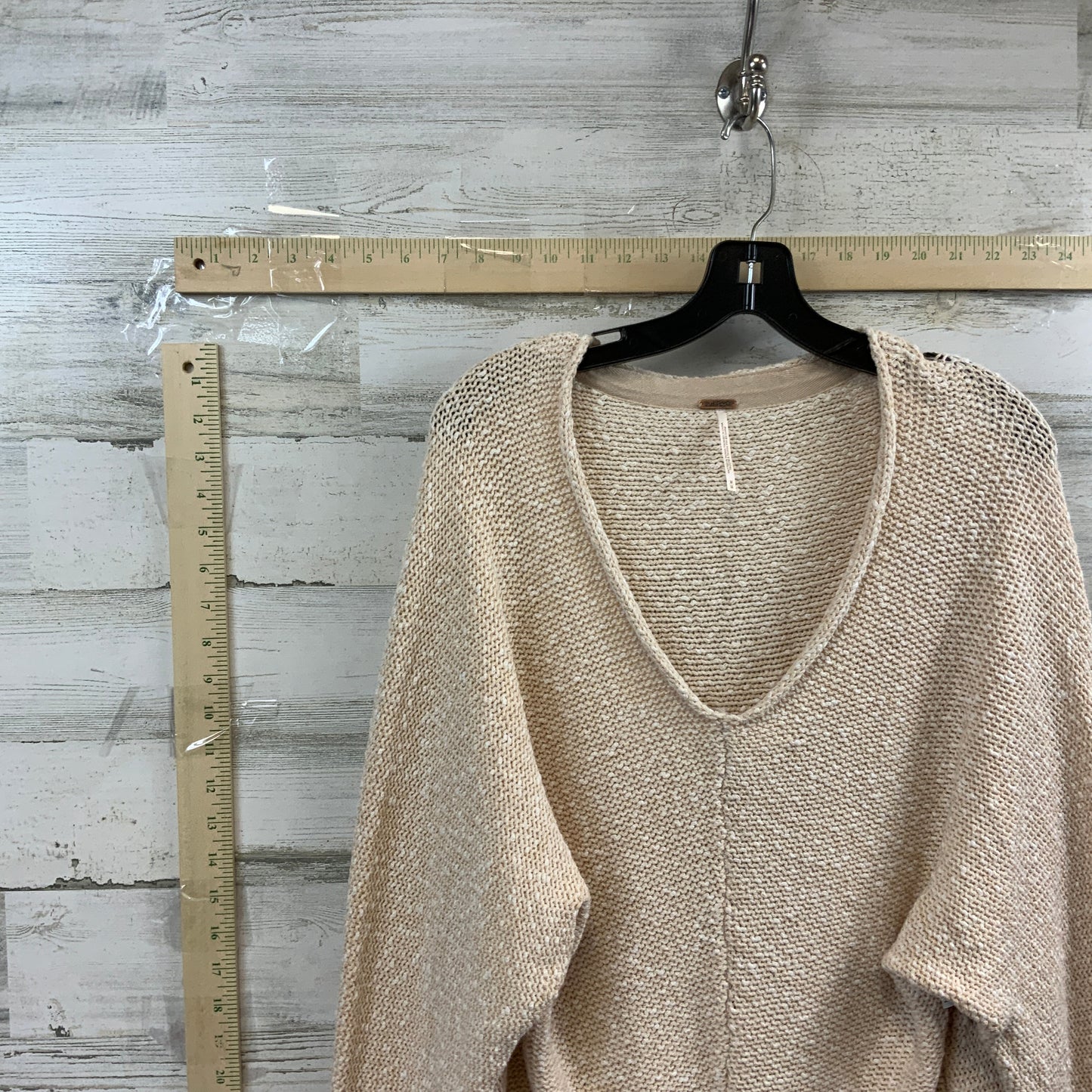 Sweater By Free People  Size: M