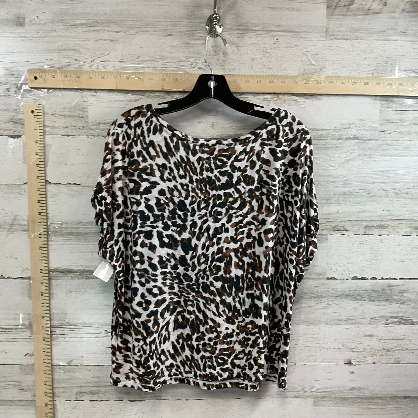 Animal Print Top Short Sleeve Cabi, Size M