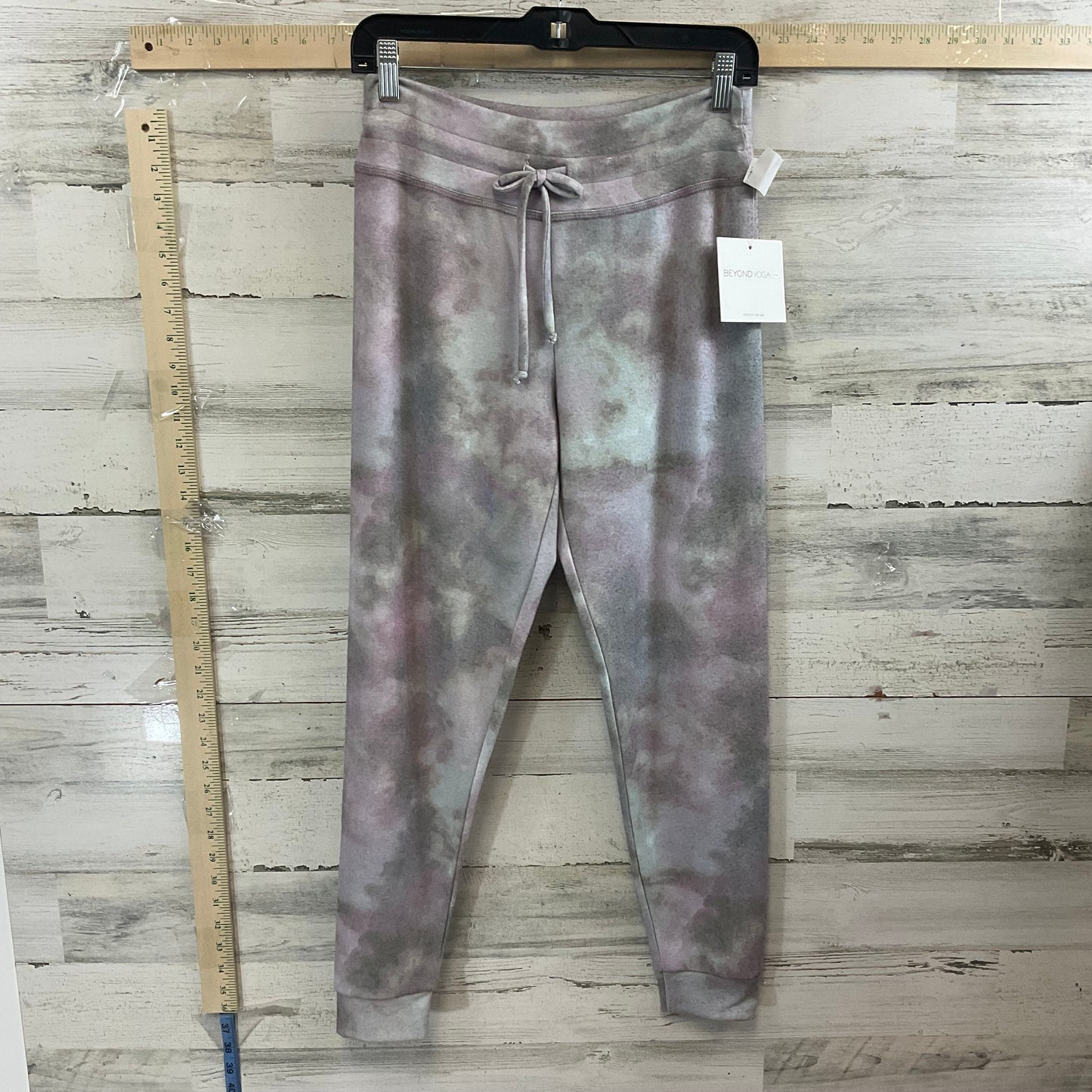 Grey & Purple Athletic Pants Beyond Yoga, Size S