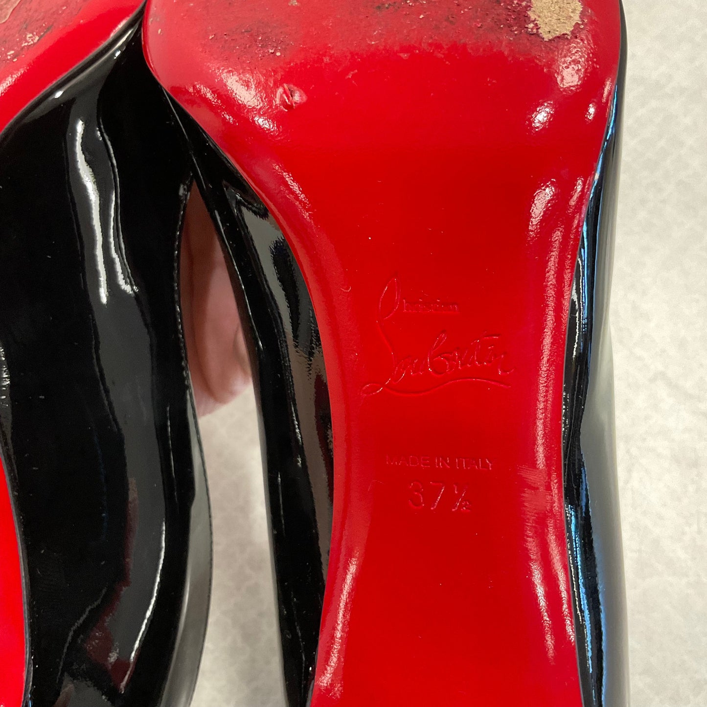 Black & Red Shoes Luxury Designer Christian Louboutin, Size 7.5