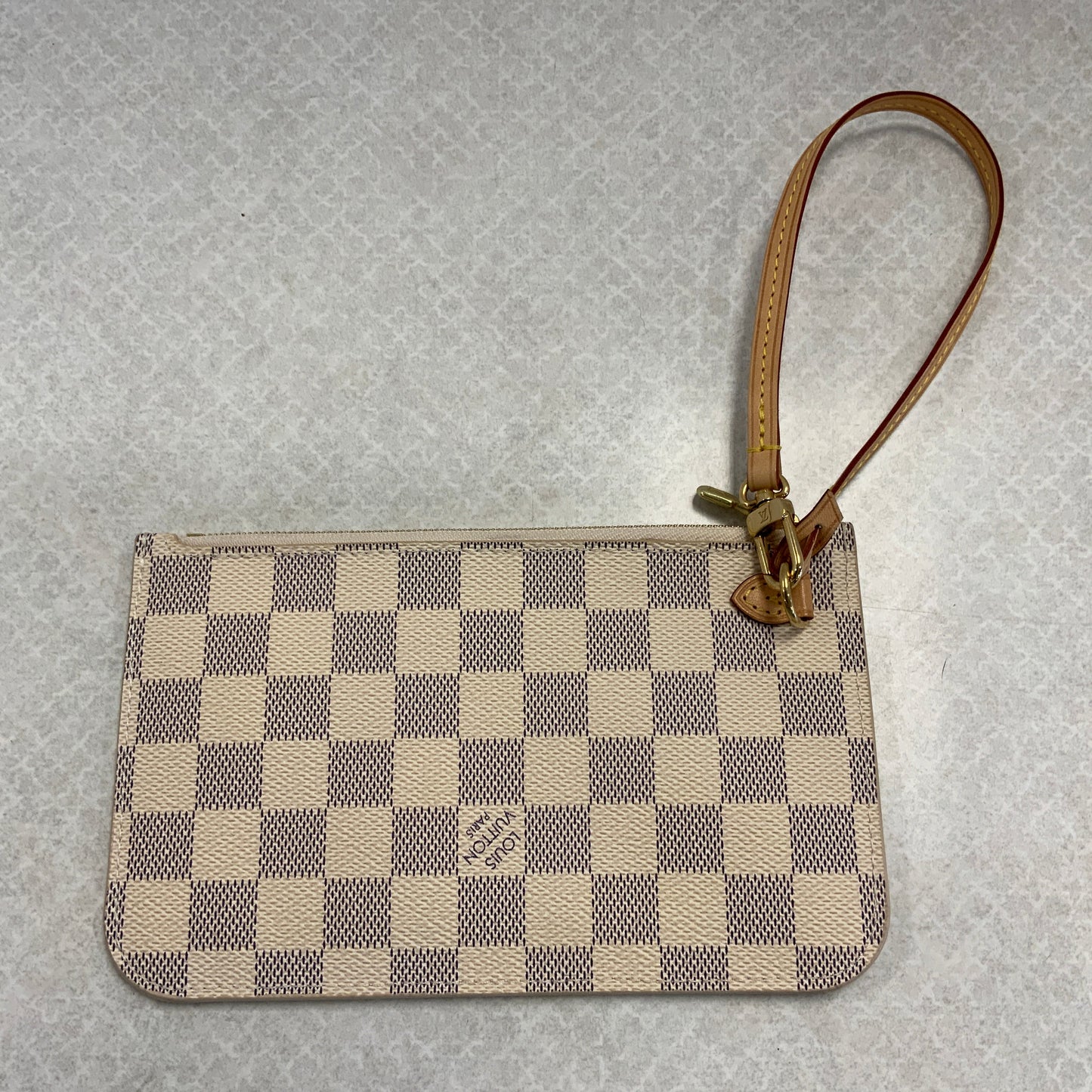 Wristlet Luxury Designer Louis Vuitton, Size Small