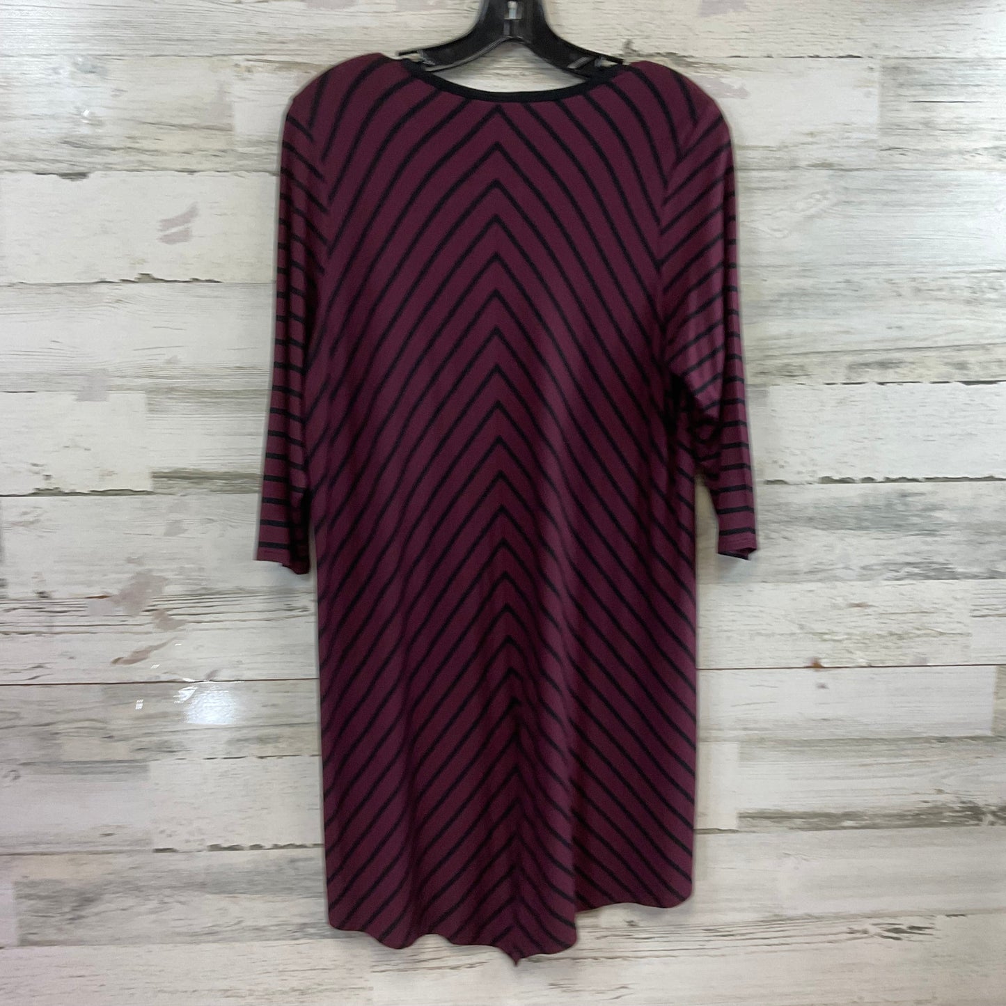 Tunic 3/4 Sleeve By Soma In Black & Purple, Size: M