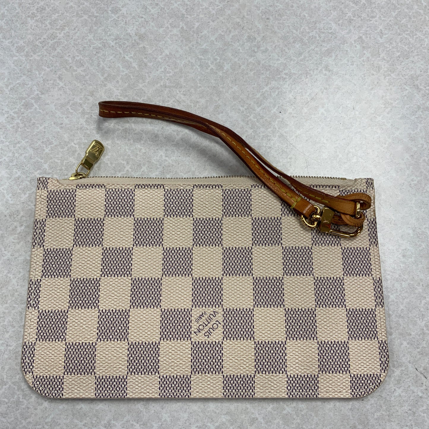 Wristlet Luxury Designer By Louis Vuitton, Size: Small