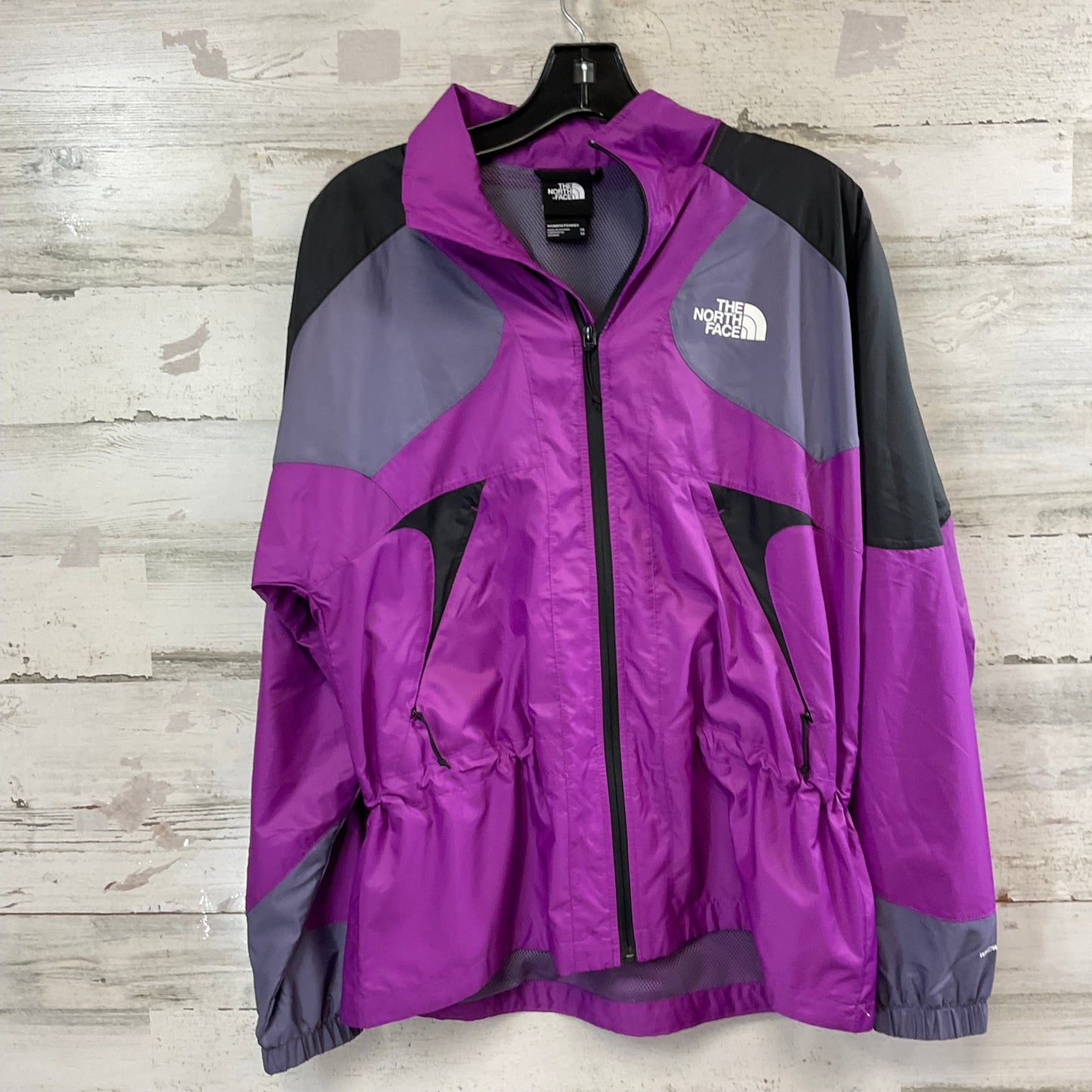 Jacket Windbreaker By The North Face In Purple, Size: Xs