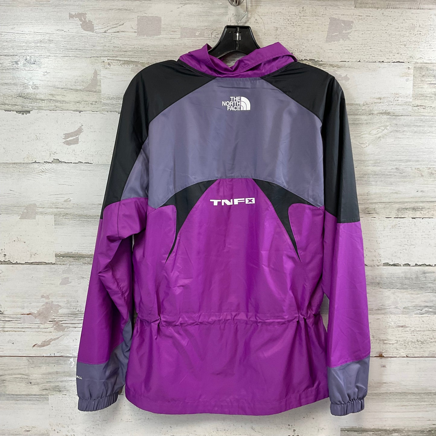 Jacket Windbreaker By The North Face In Purple, Size: Xs