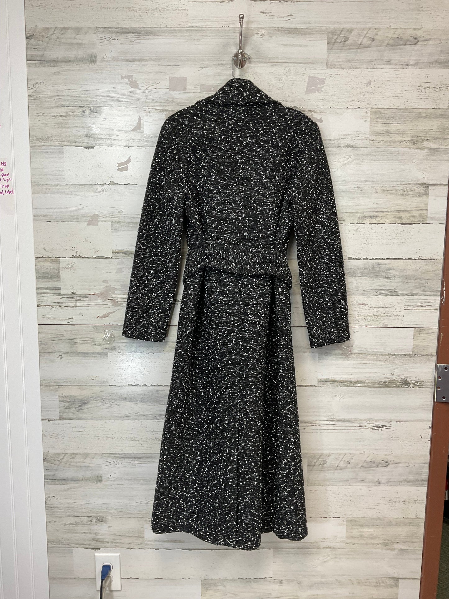 Coat Other By Express In Black & White, Size: Xs