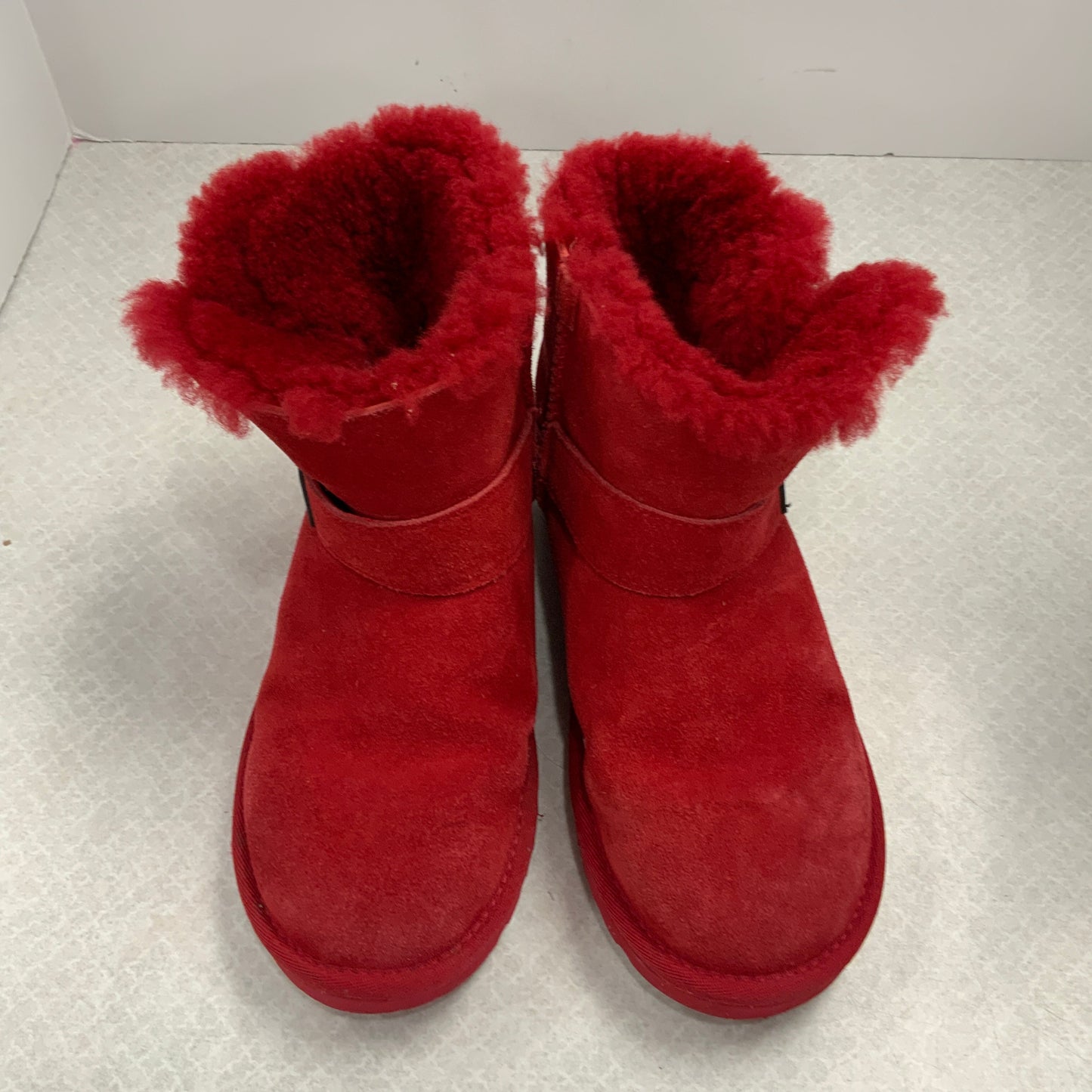 Boots Ankle Flats By Ugg In Red, Size: 5