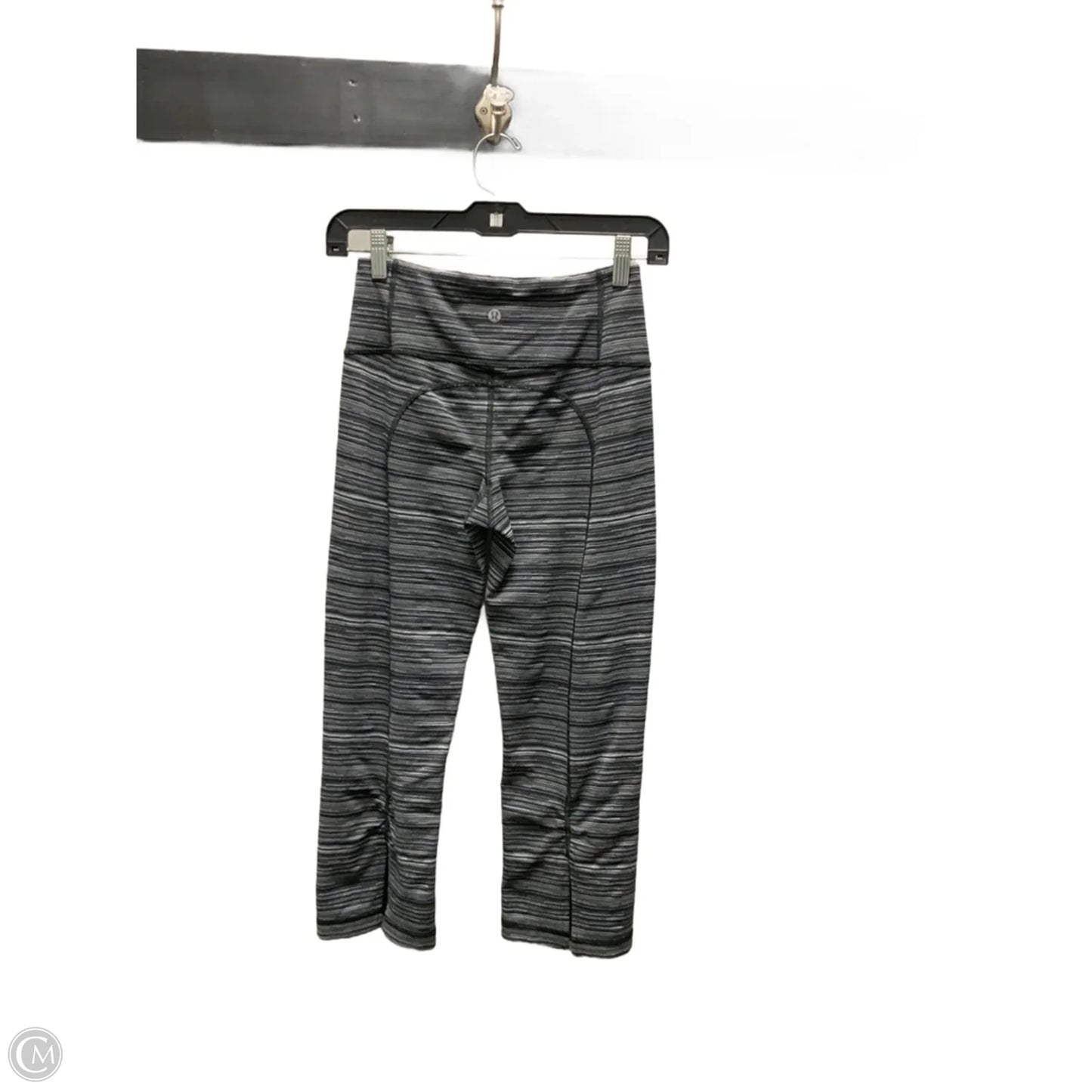 Athletic Leggings Capris By Lululemon In Black & White, Size: S
