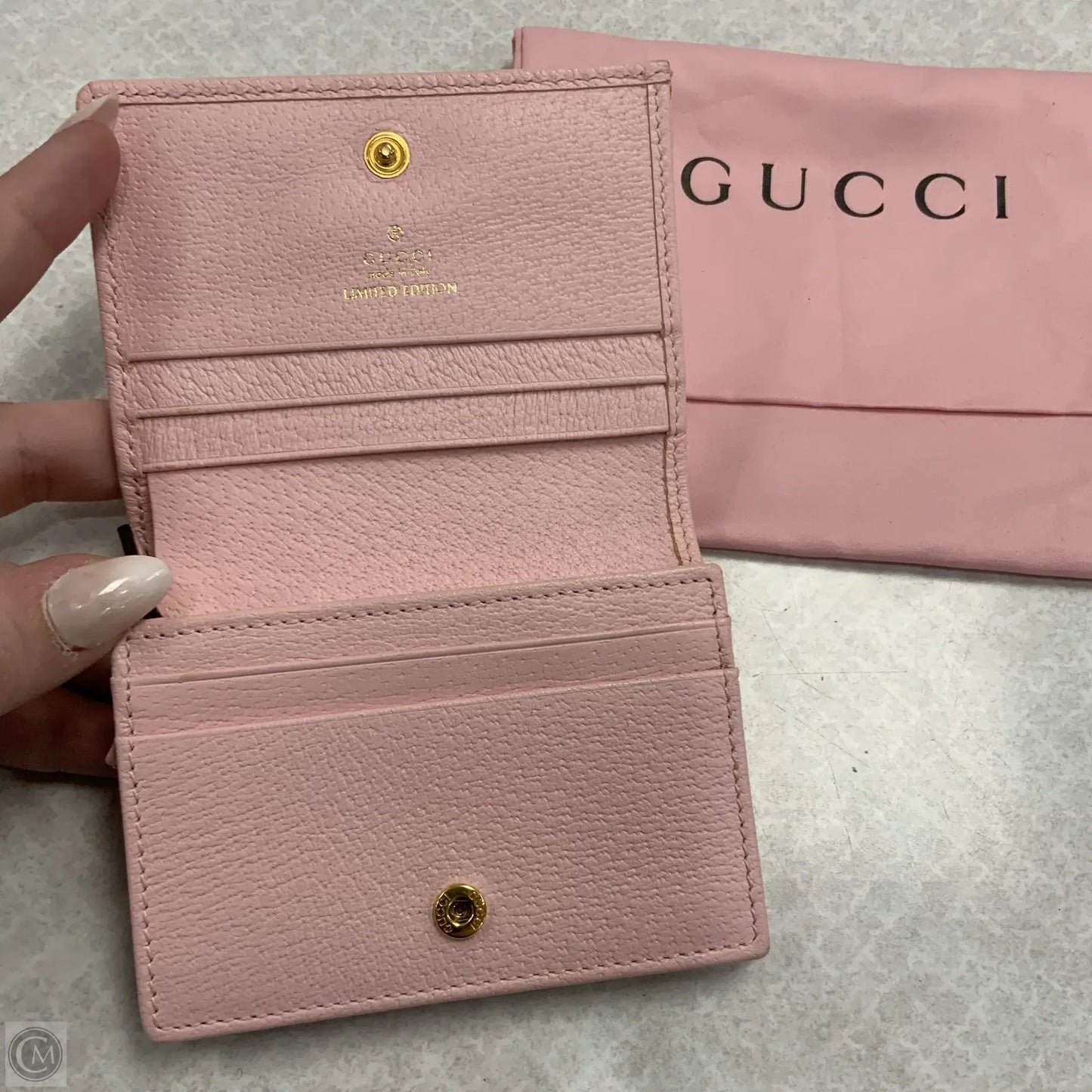 Wallet Luxury Designer By Gucci, Size: Small