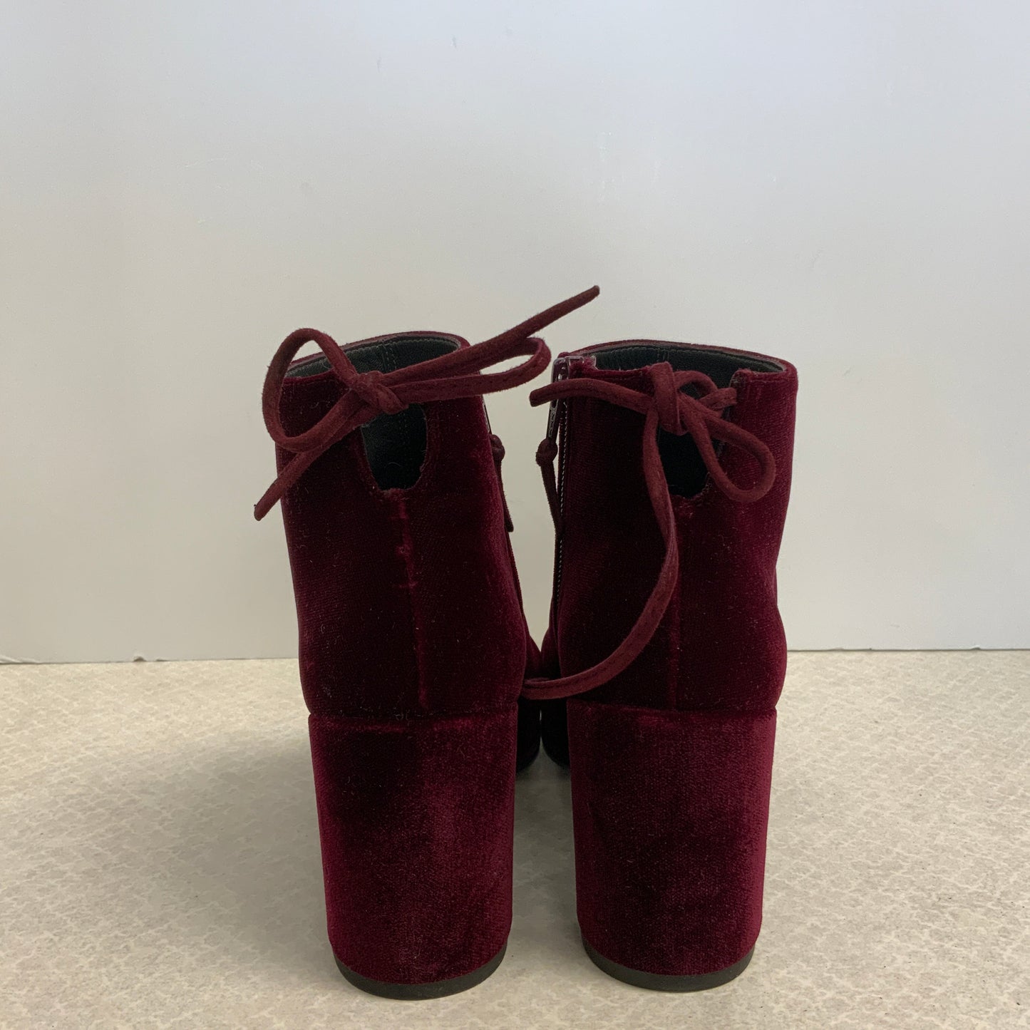 Boots Ankle Heels By Stuart Weitzman In Red, Size: 6