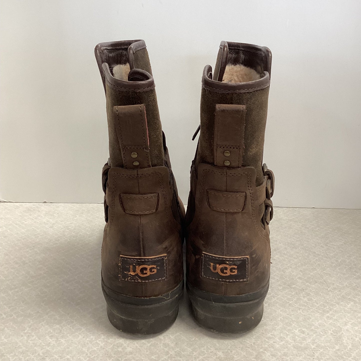 Boots Ankle Flats By Ugg In Brown, Size: 10