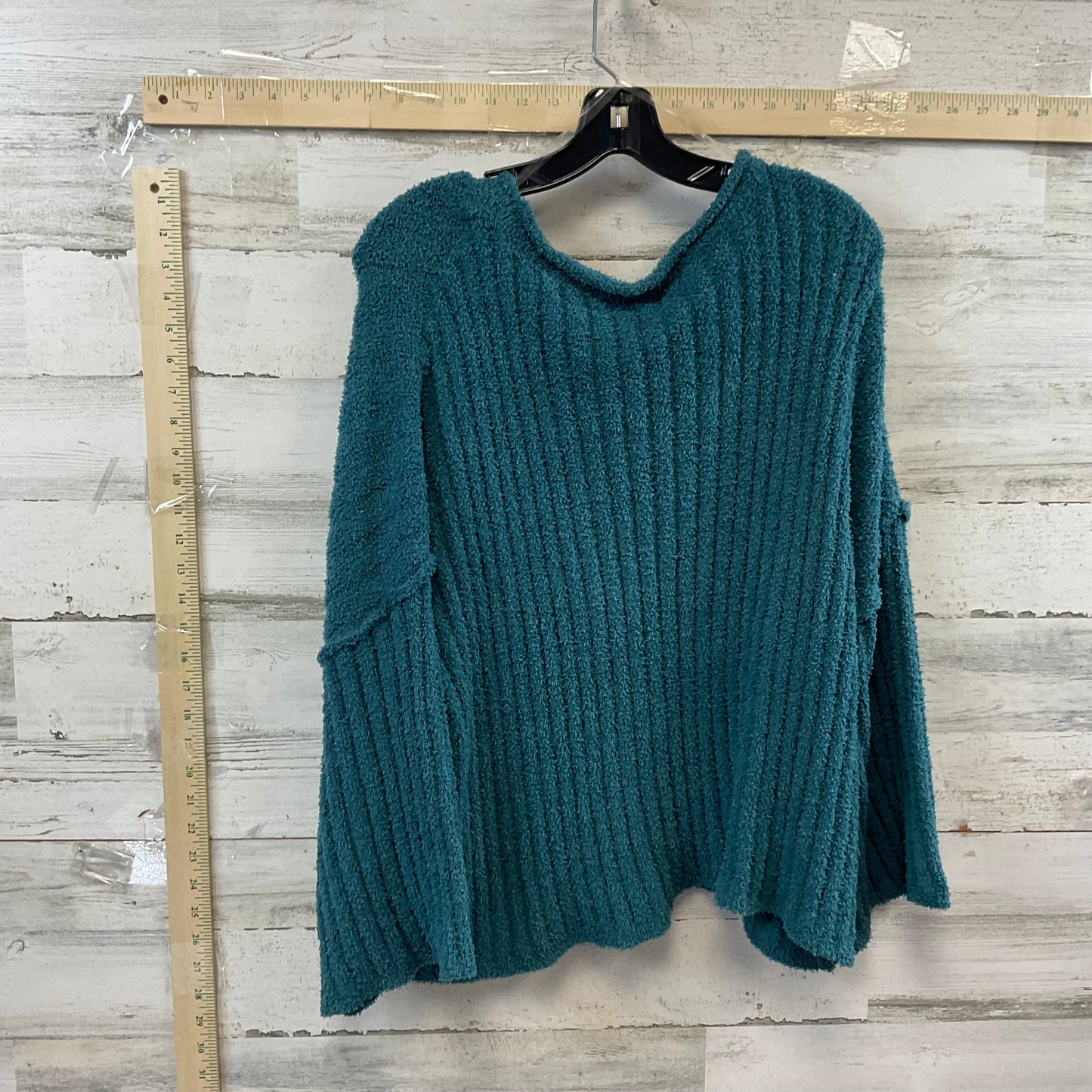 Sweater By Pol  Size: L