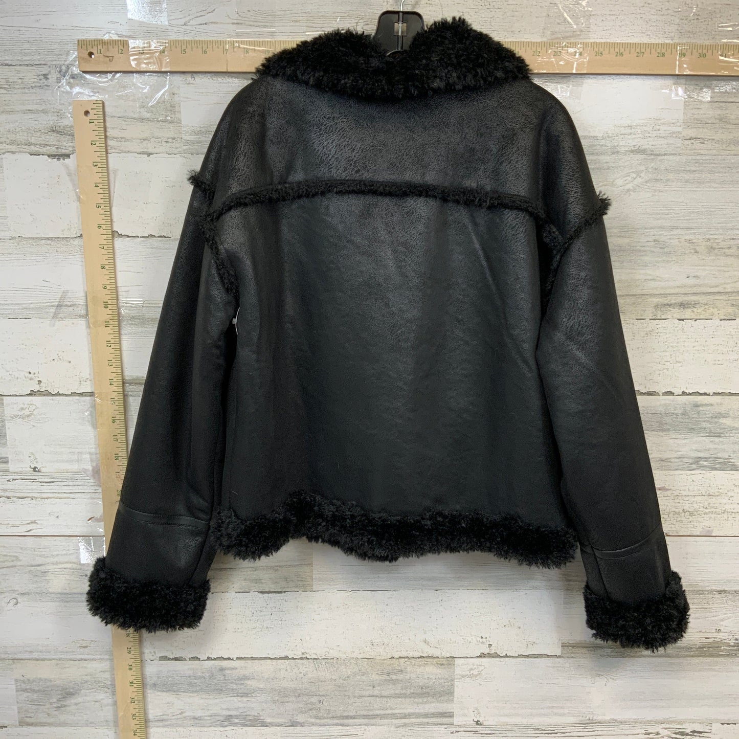 Coat Faux Fur & Sherpa By Nvlt Size: M