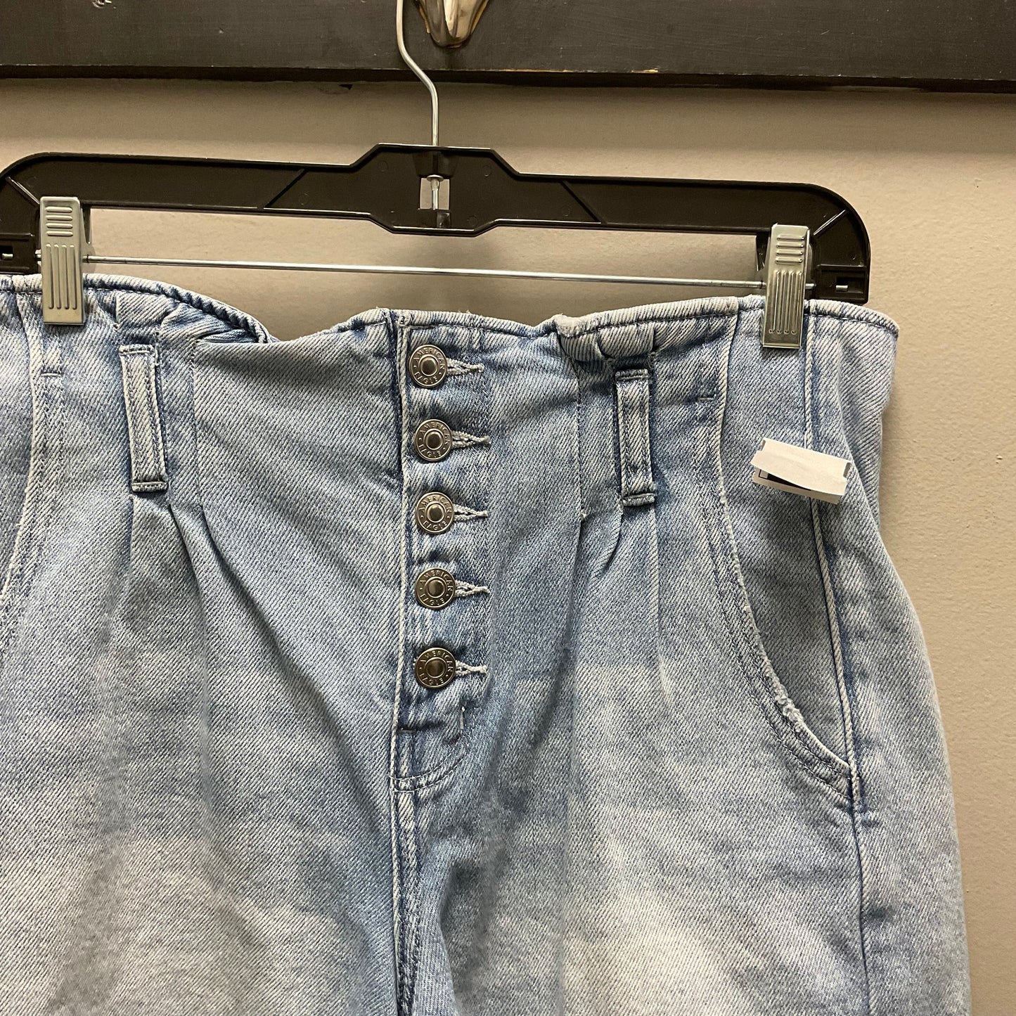 Shorts By American Eagle  Size: 2