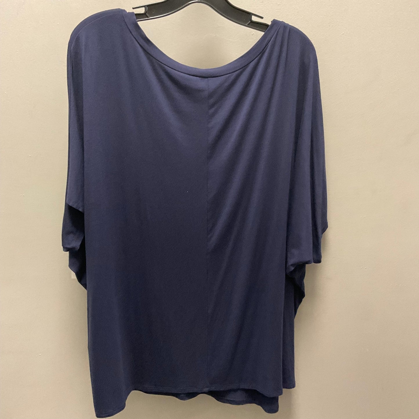 Top Short Sleeve Basic By Honeyme  Size: Xl