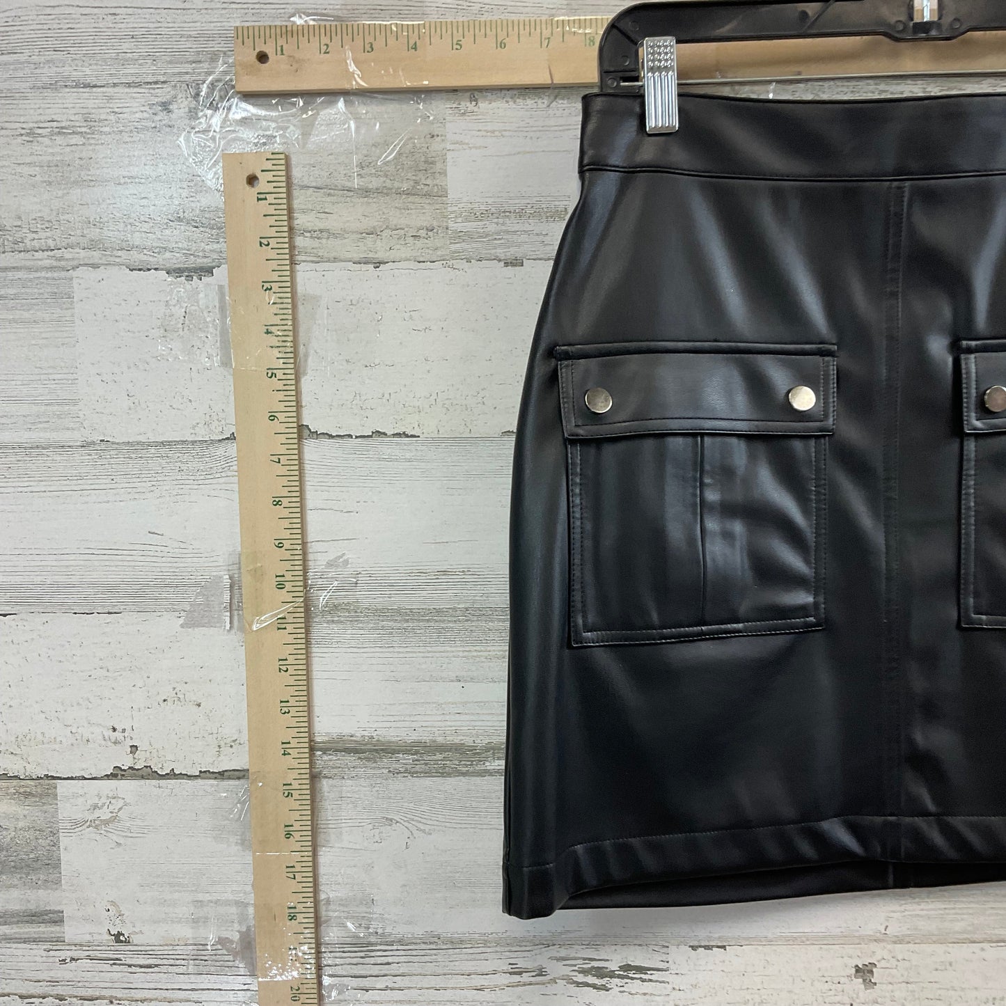 Black Skirt Mini & Short Worthington, Size S