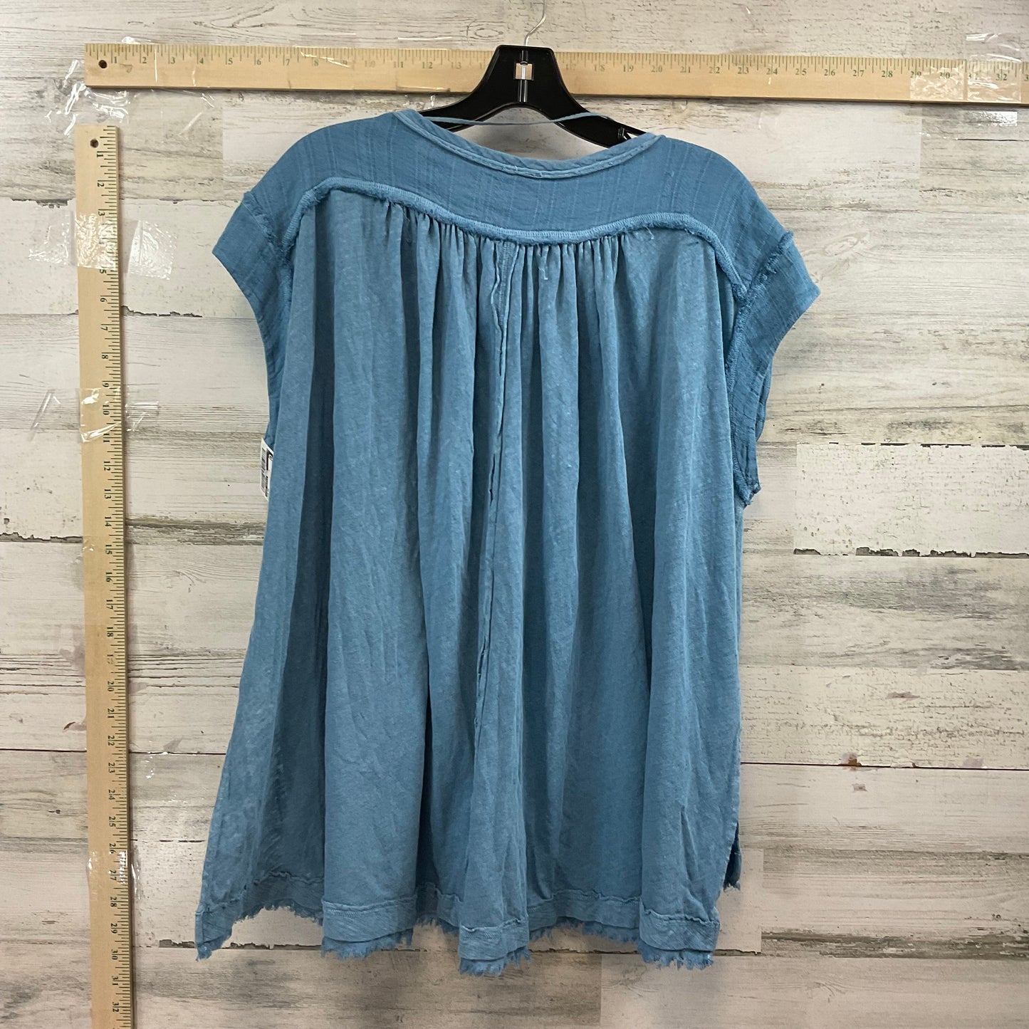 Top Short Sleeve By Free People  Size: Xs