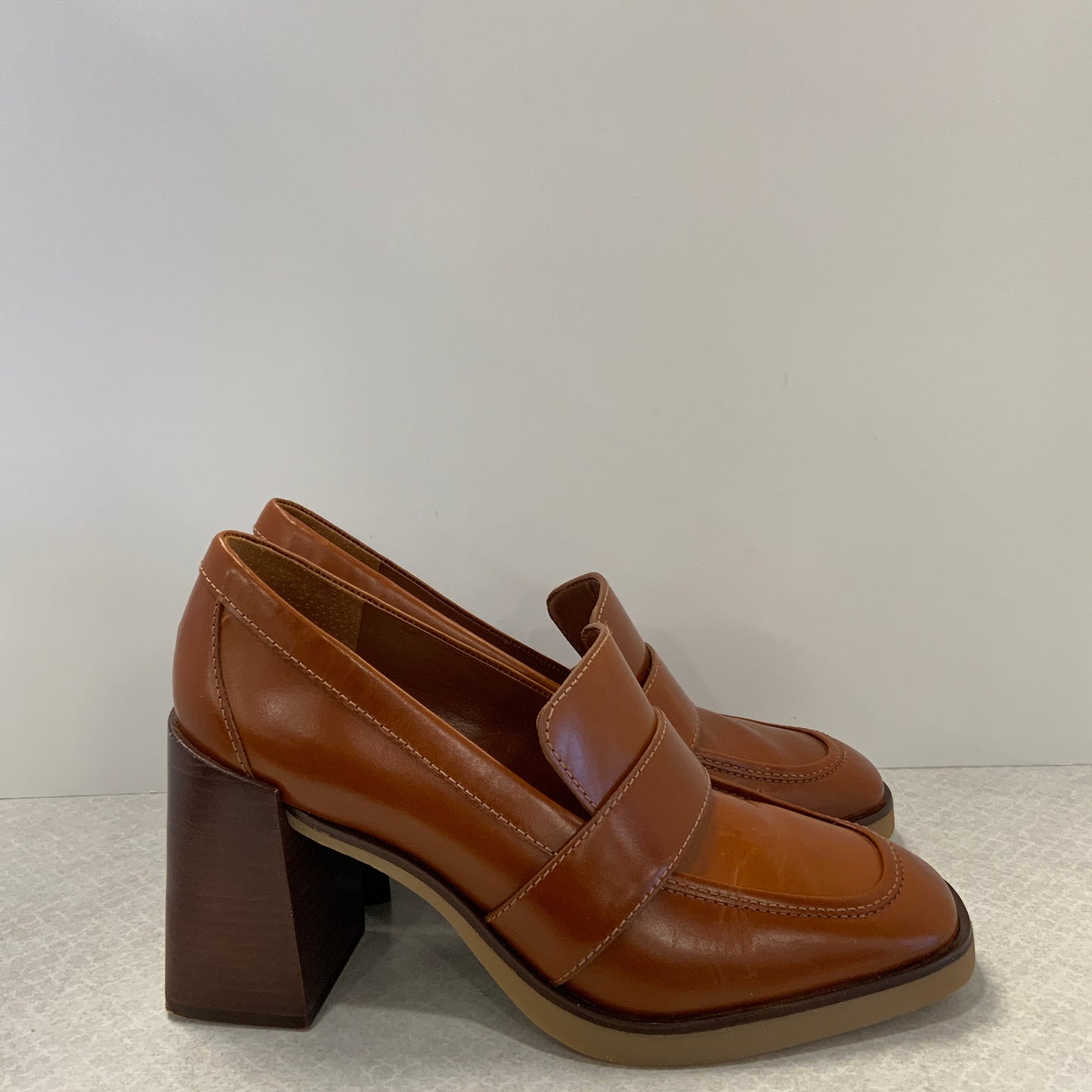 Brown Shoes Heels Block Vince Camuto, Size 8.5