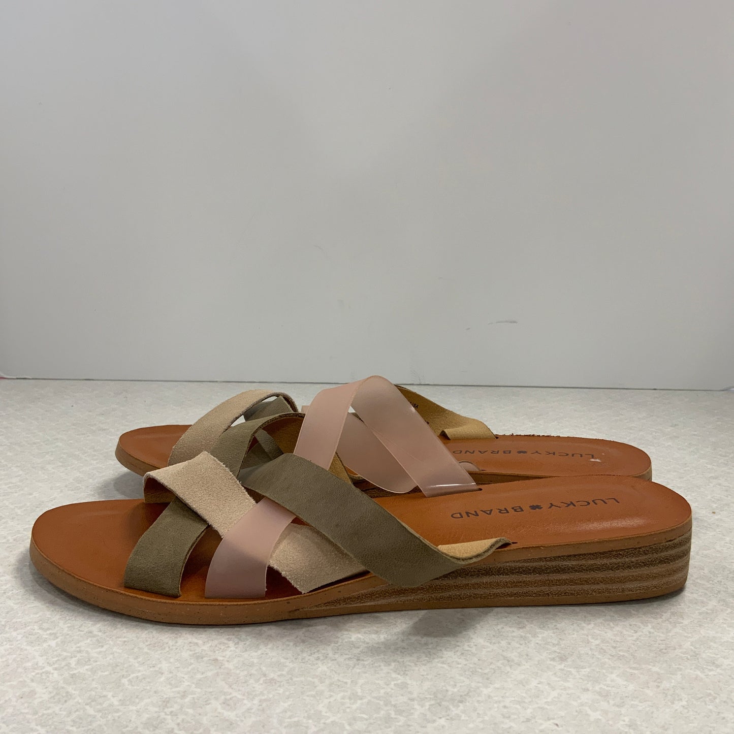 Brown Sandals Flats Lucky Brand, Size 8