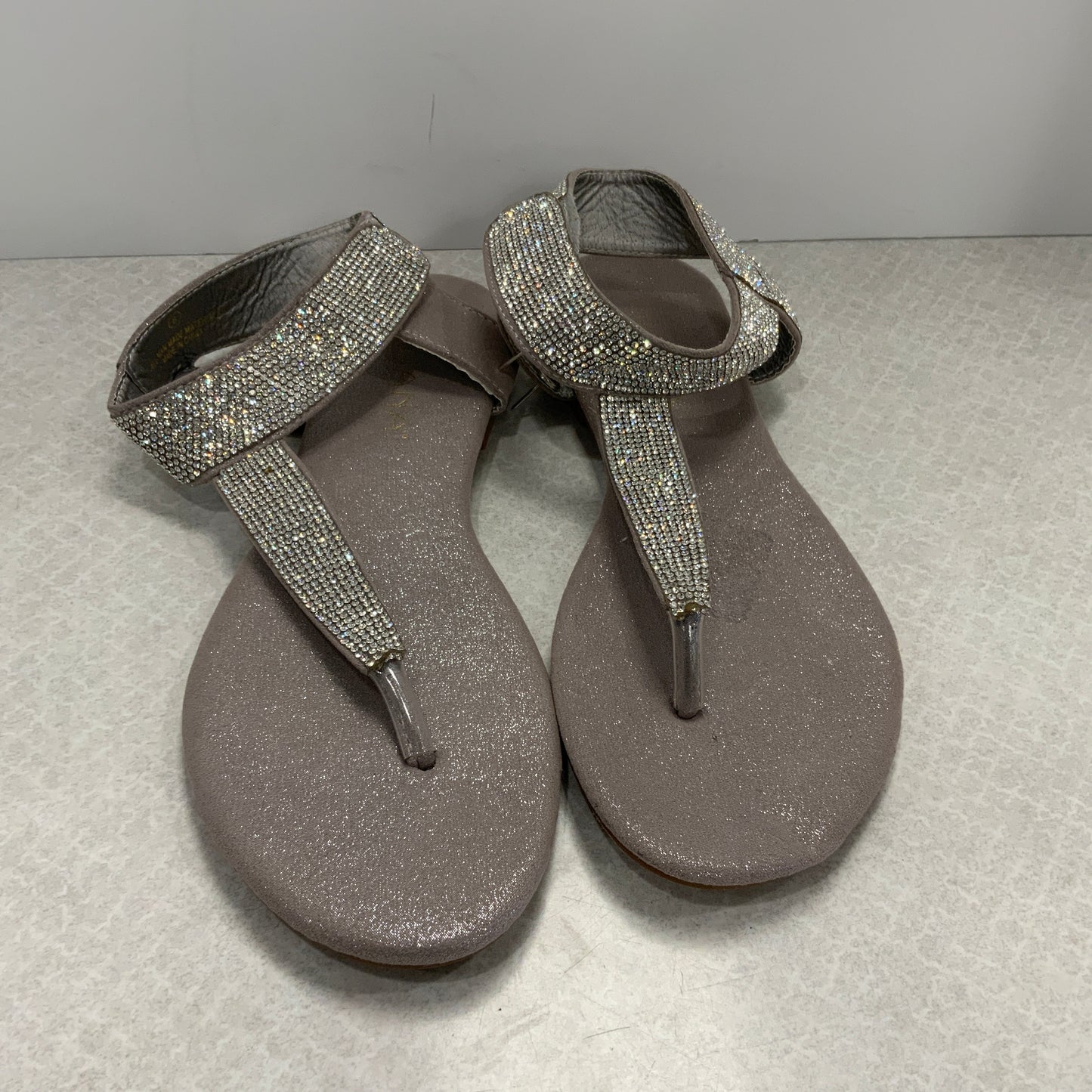 Silver Sandals Flats Liliana, Size 8