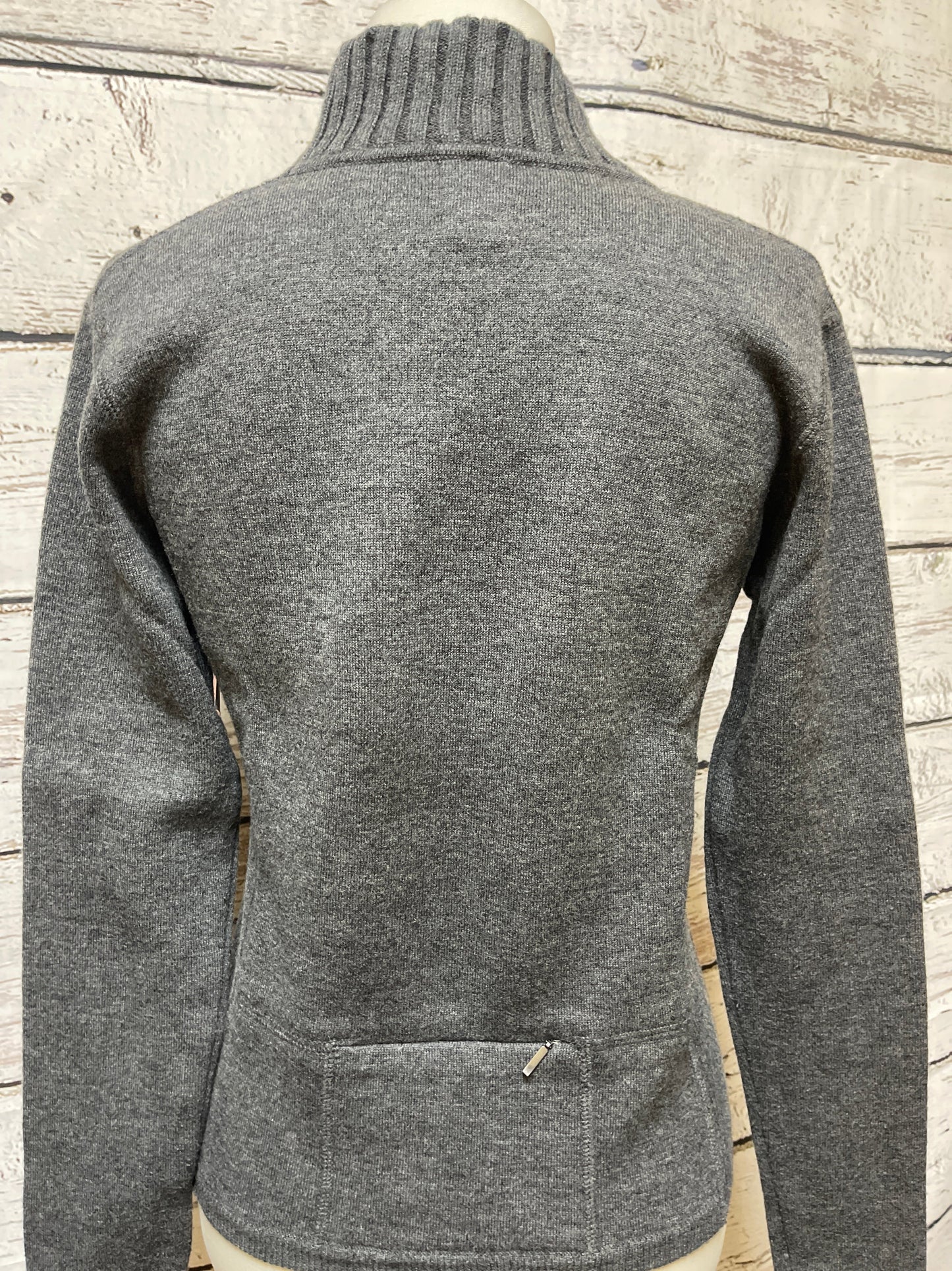 Sweater By Title Nine In Grey, Size: S