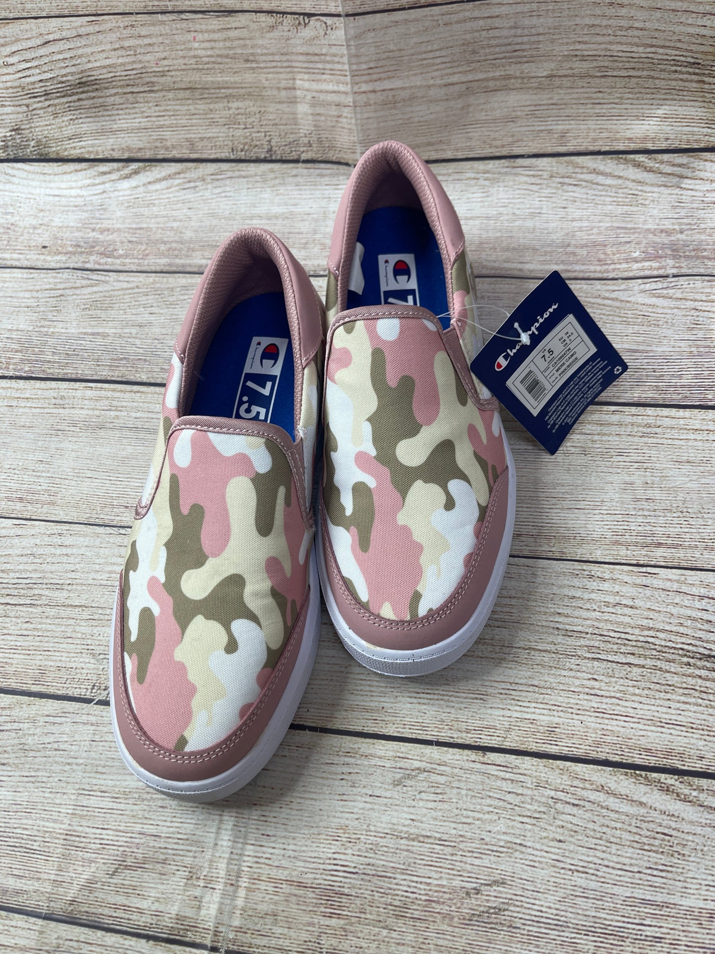 Camouflage Print Shoes Sneakers Champion, Size 7.5