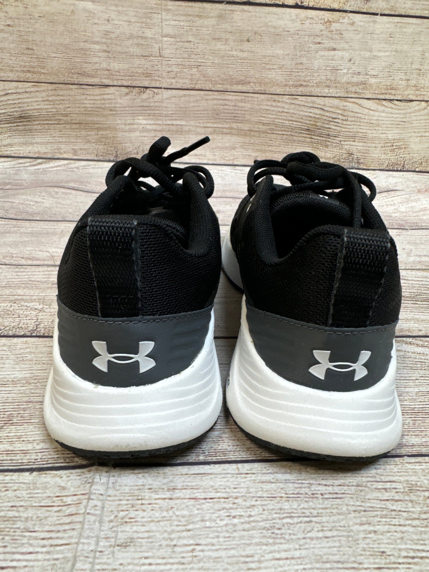 Shoes Athletic By Under Armour In Black, Size: 6.5