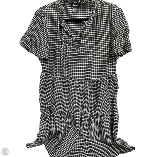 Dress Casual Short By Dkny In Black & White, Size: M