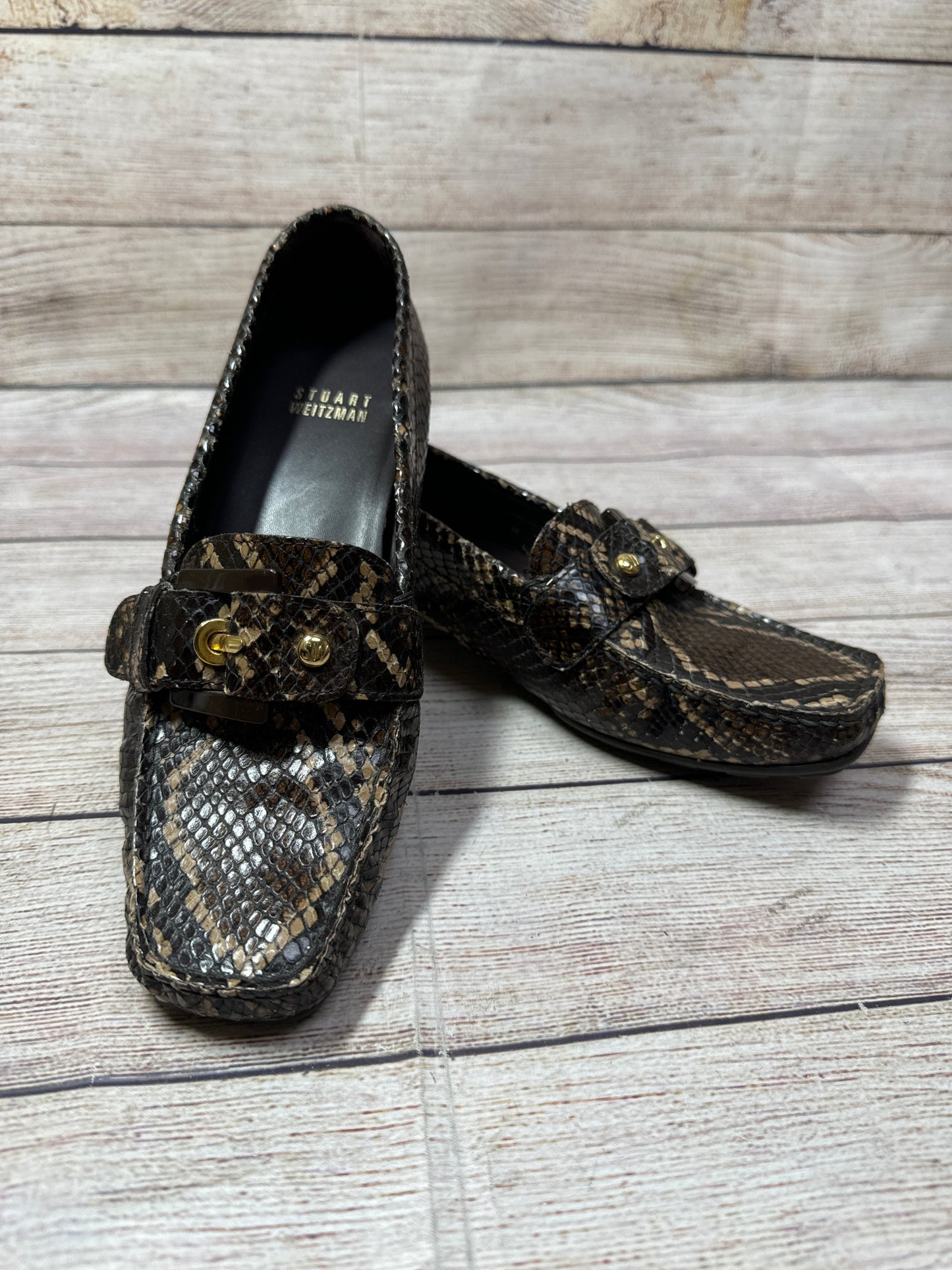 Shoes Designer By Stuart Weitzman In Snakeskin Print, Size: 6.5