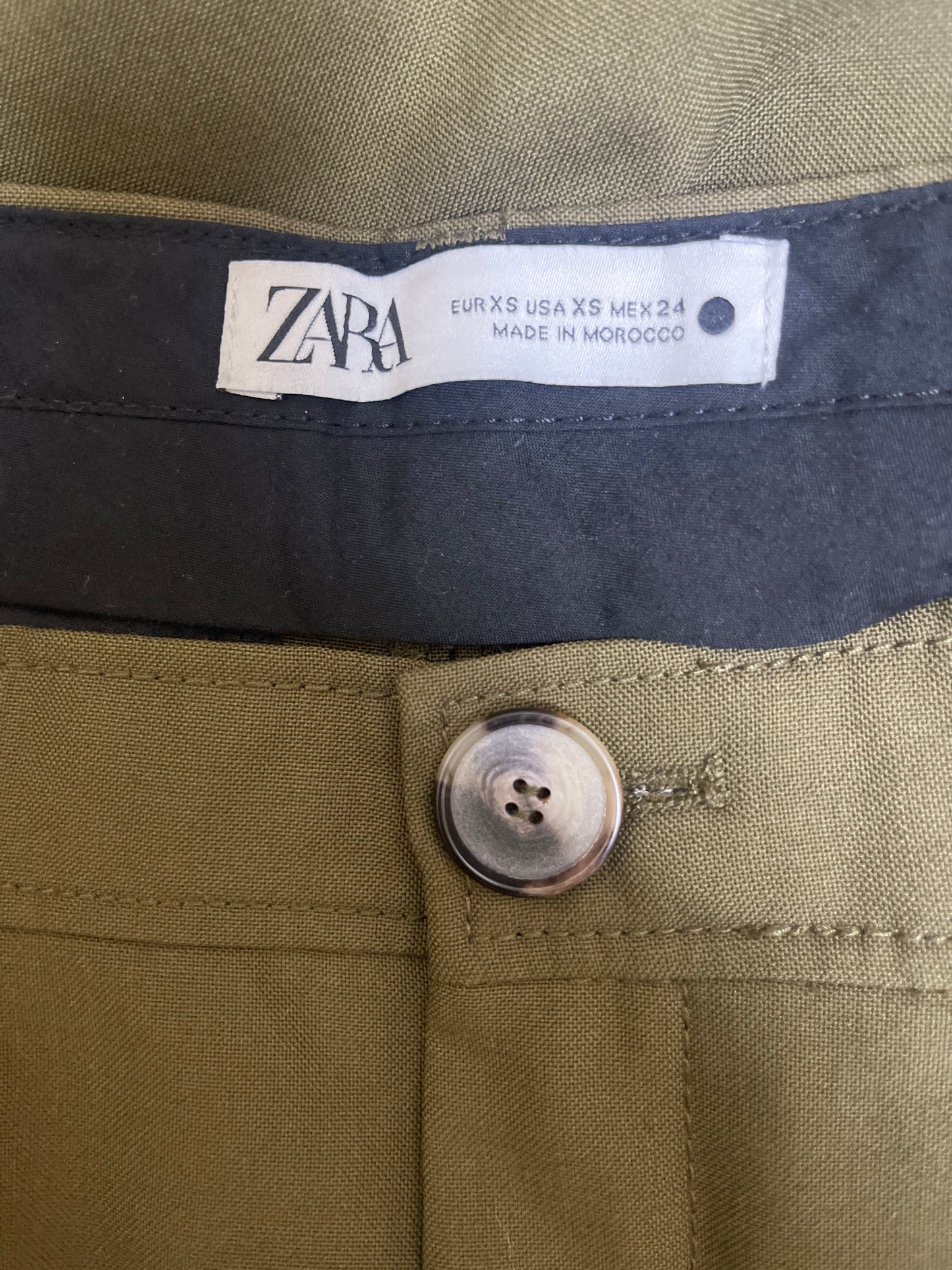 Pants Cargo & Utility By Zara In Green, Size: Xs