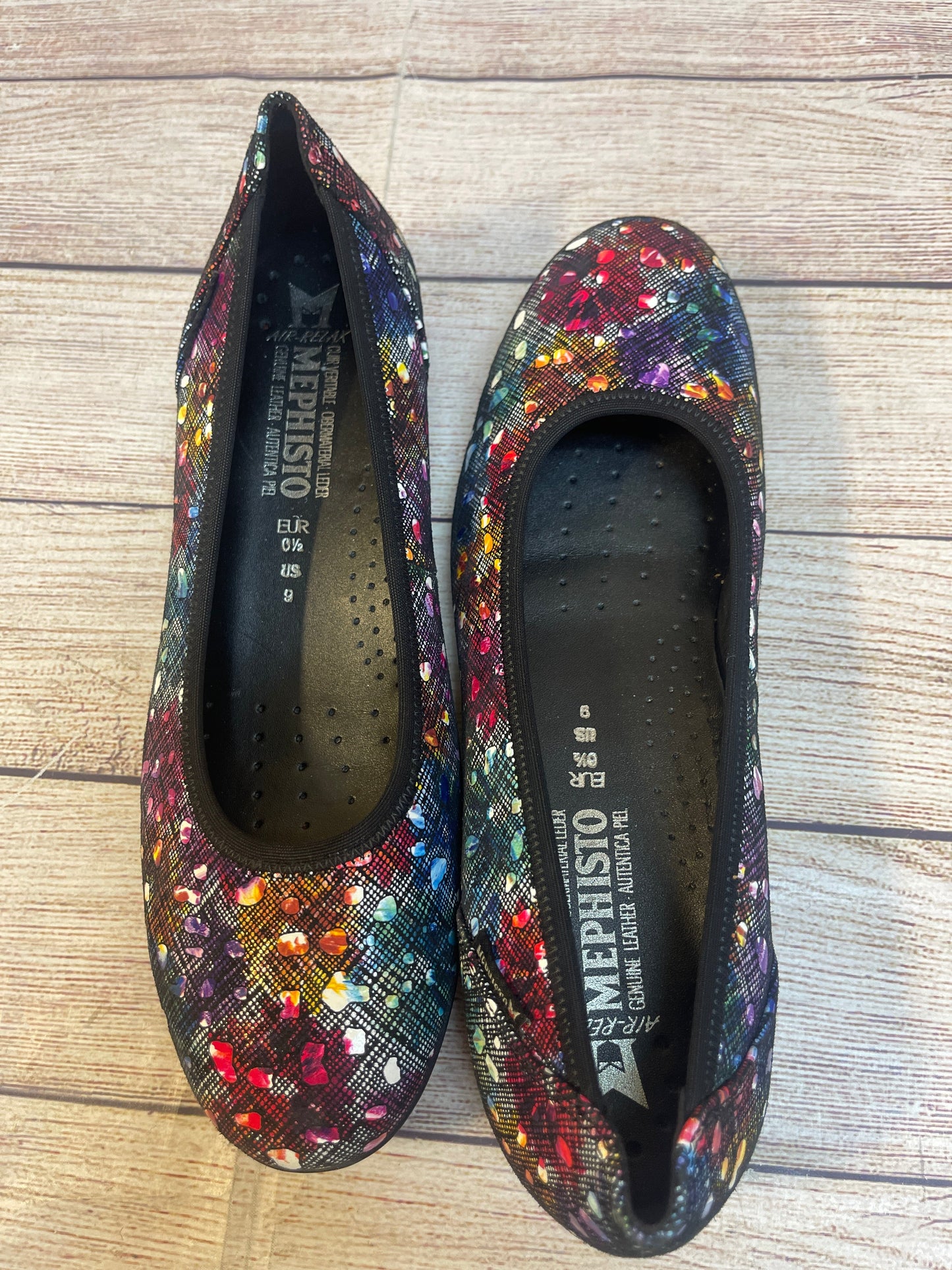 Shoes Flats By Mephisto In Multi-colored, Size: 9