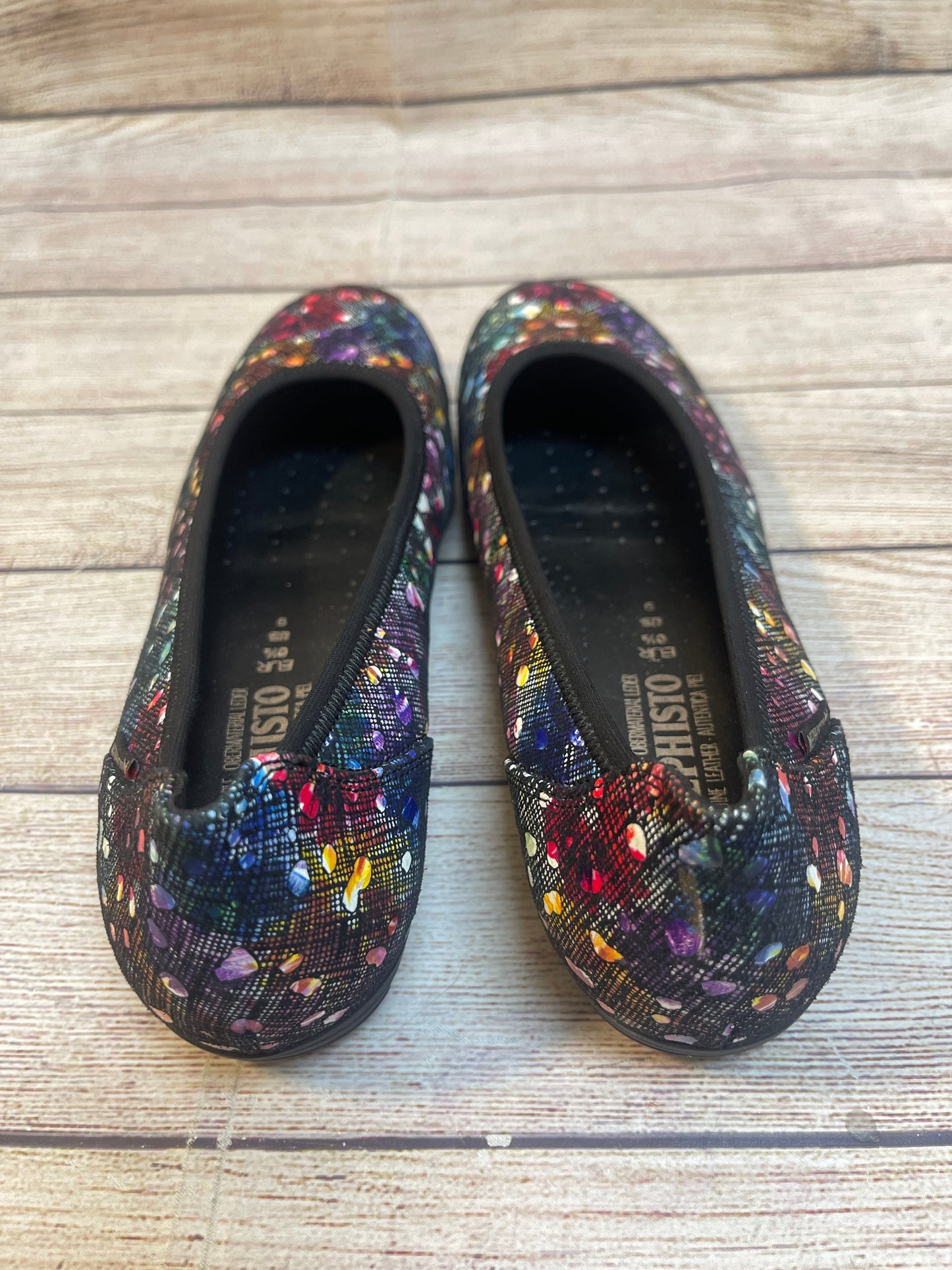 Shoes Flats By Mephisto In Multi-colored, Size: 9