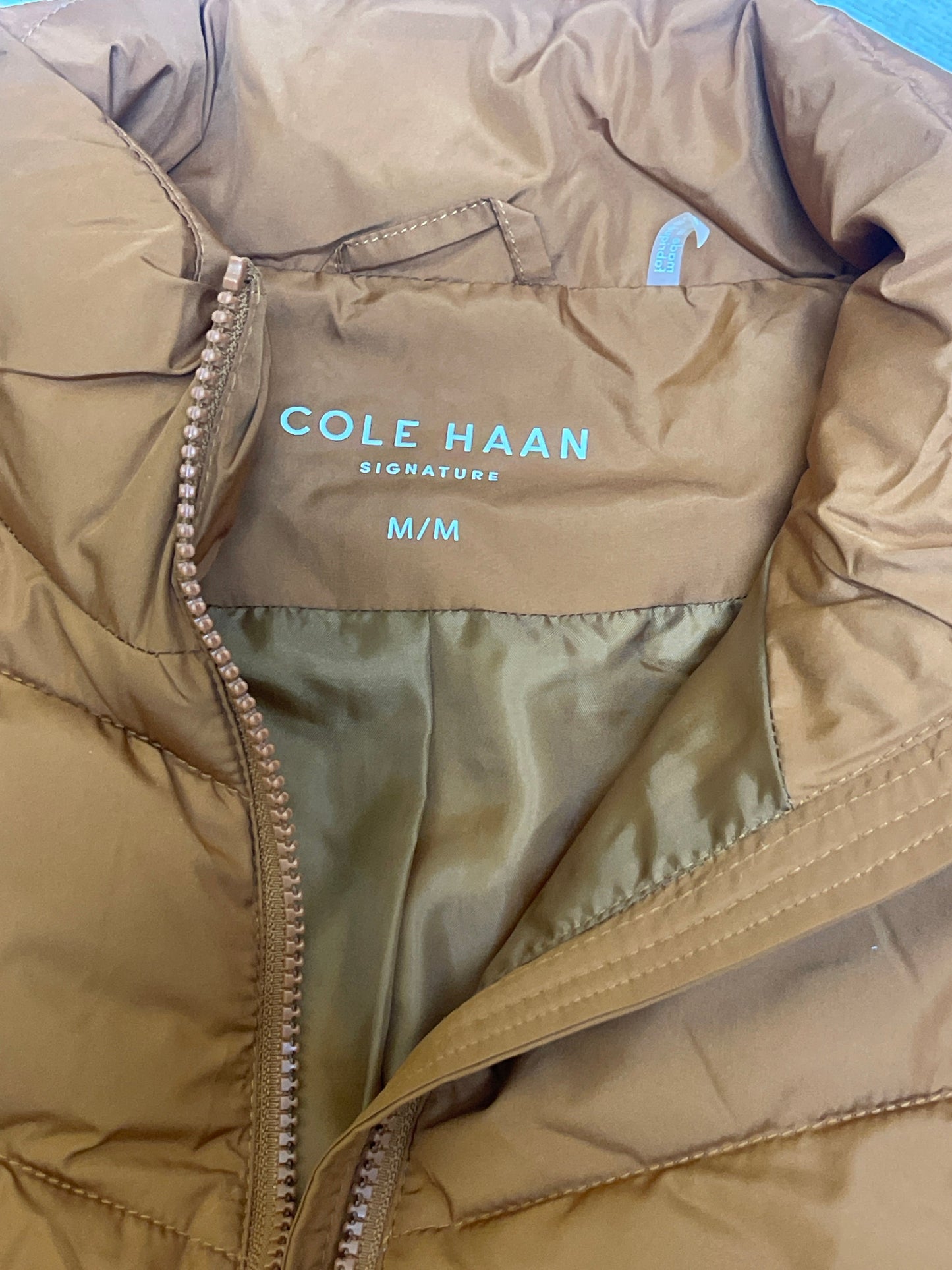 Vest Puffer & Quilted By Cole-haan In Copper, Size: M