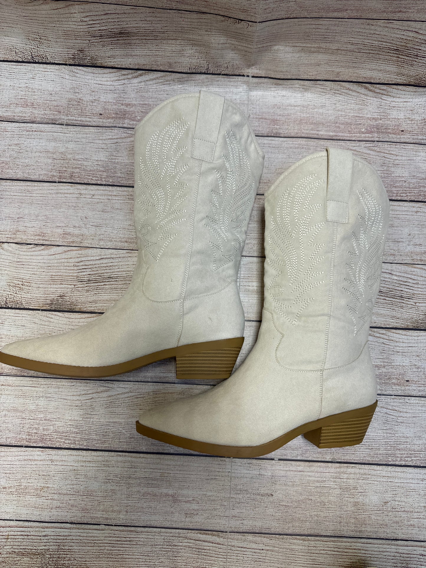 Boots Western By Wonderly In Beige, Size: 10