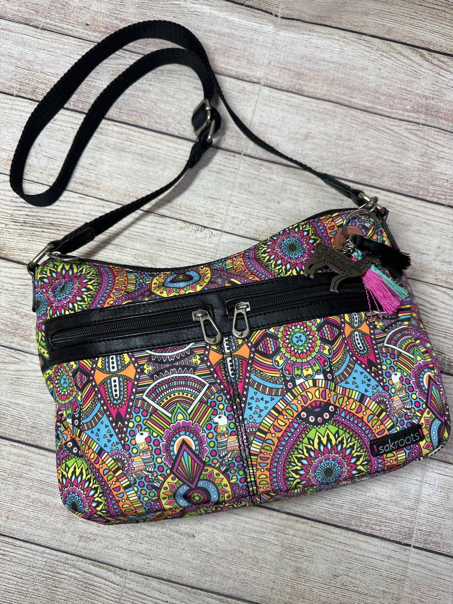 Handbag By Sakroots, Size: Medium