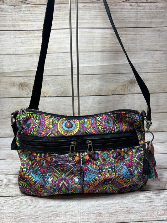 Handbag By Sakroots, Size: Medium