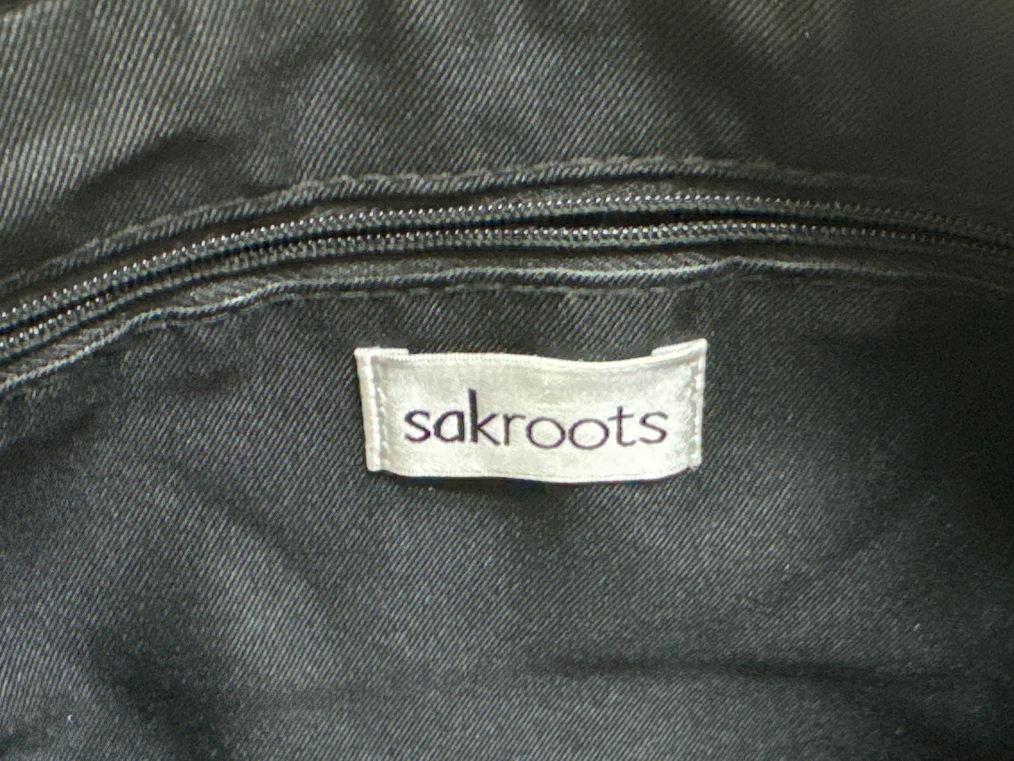 Makeup Bag By Sakroots, Size: Medium