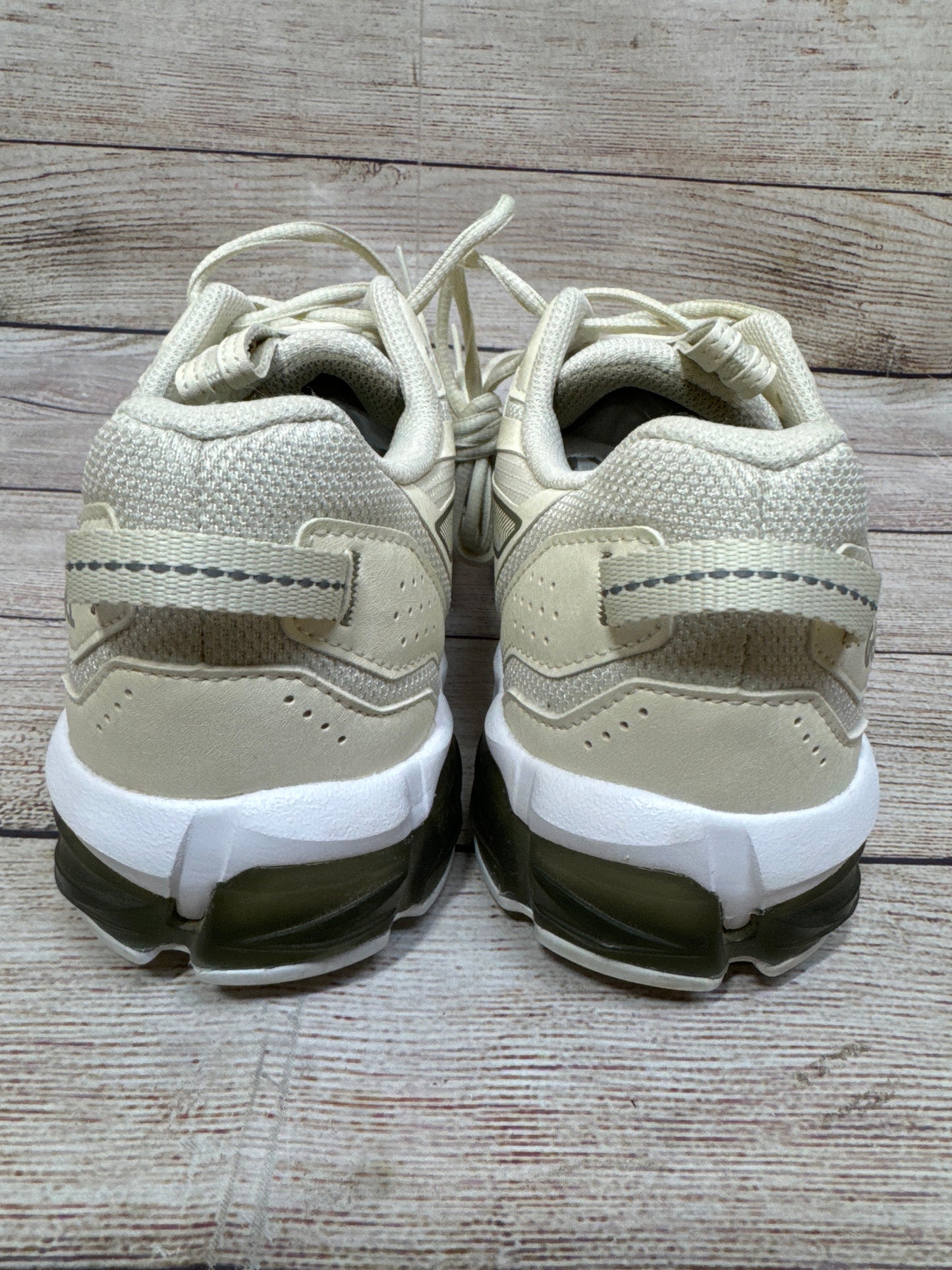 Shoes Athletic By Asics In Beige, Size: 10.5