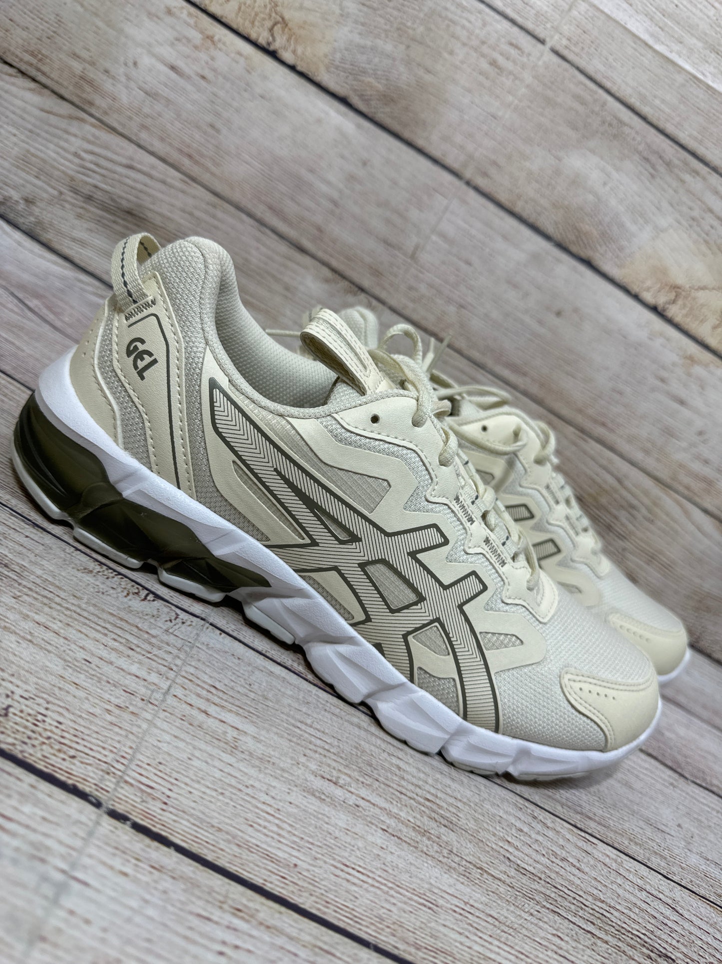 Shoes Athletic By Asics In Beige, Size: 10.5