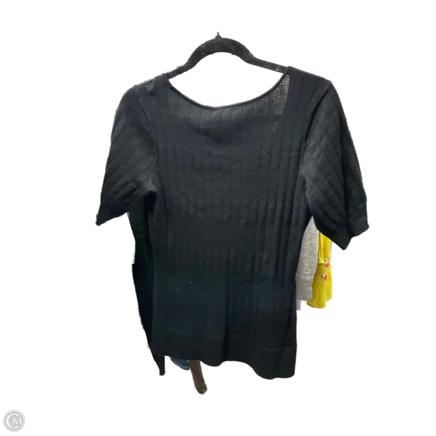 Top Short Sleeve By Maurices In Black, Size: S