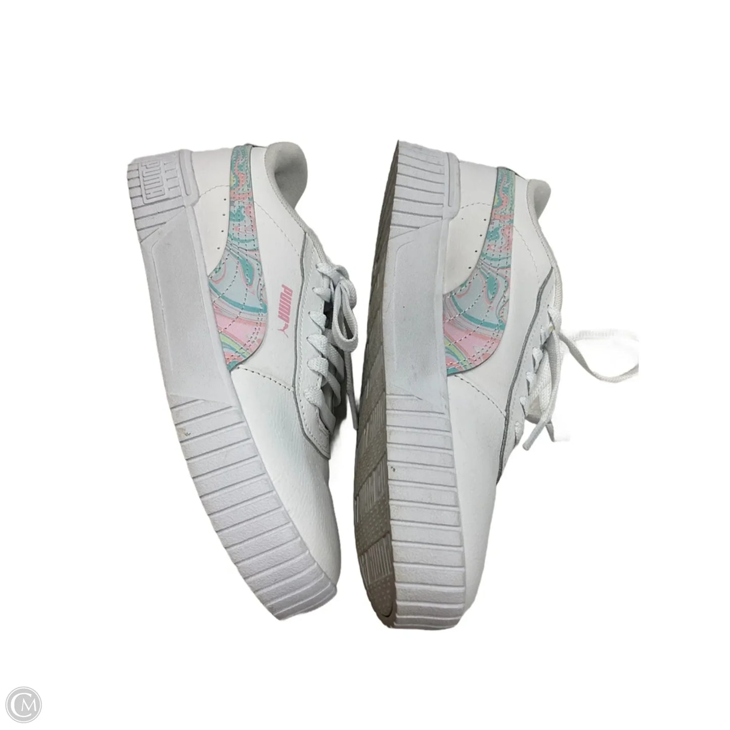 Shoes Sneakers By Puma In White, Size: 6.5