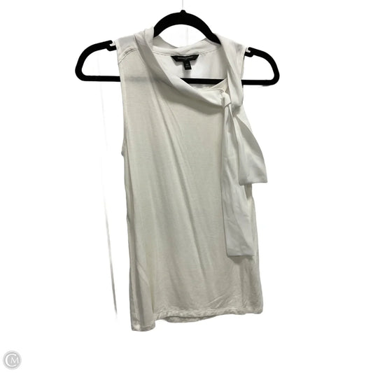 Tank Top By Banana Republic In White, Size: Xs