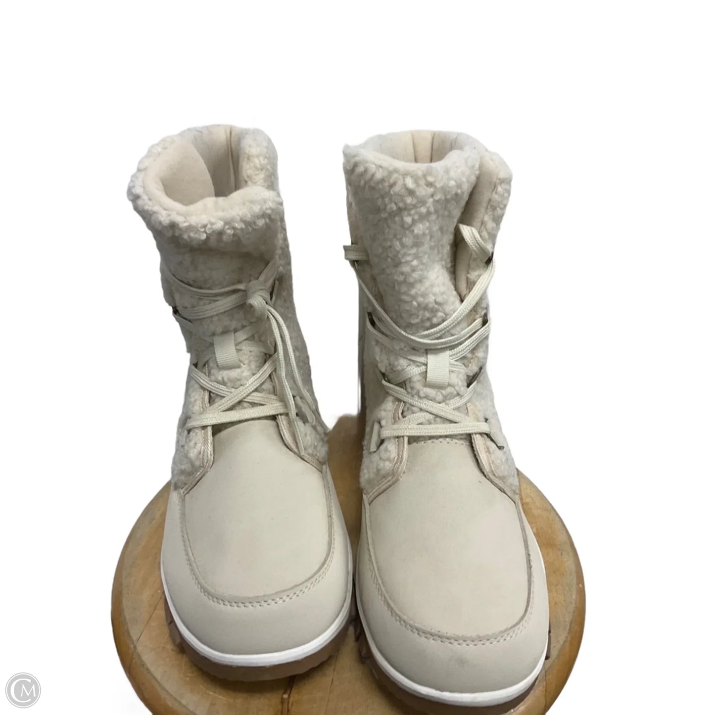 Boots Snow By Universal Thread In Cream, Size: 11
